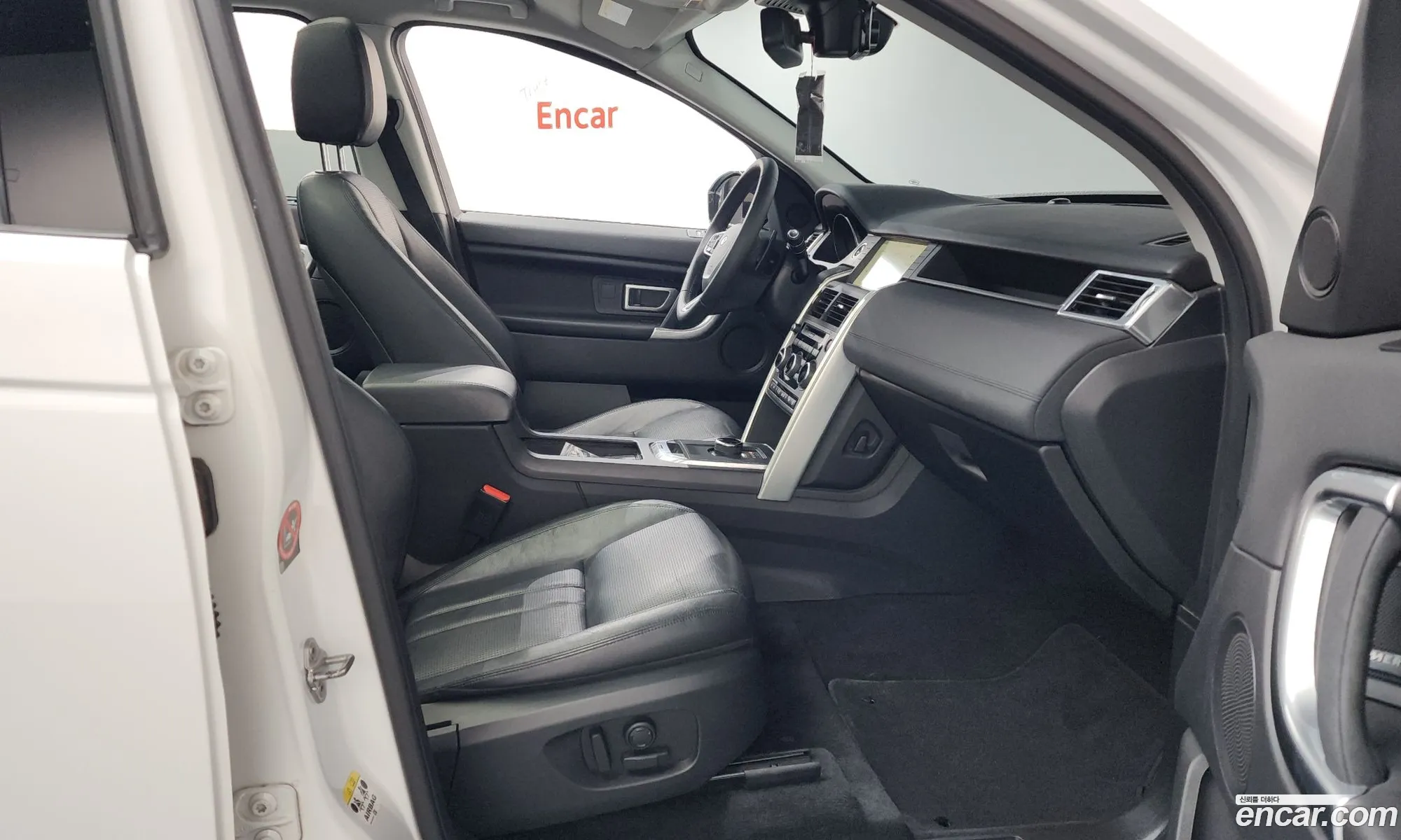 Land Rover Discovery Sport 2017 — 6