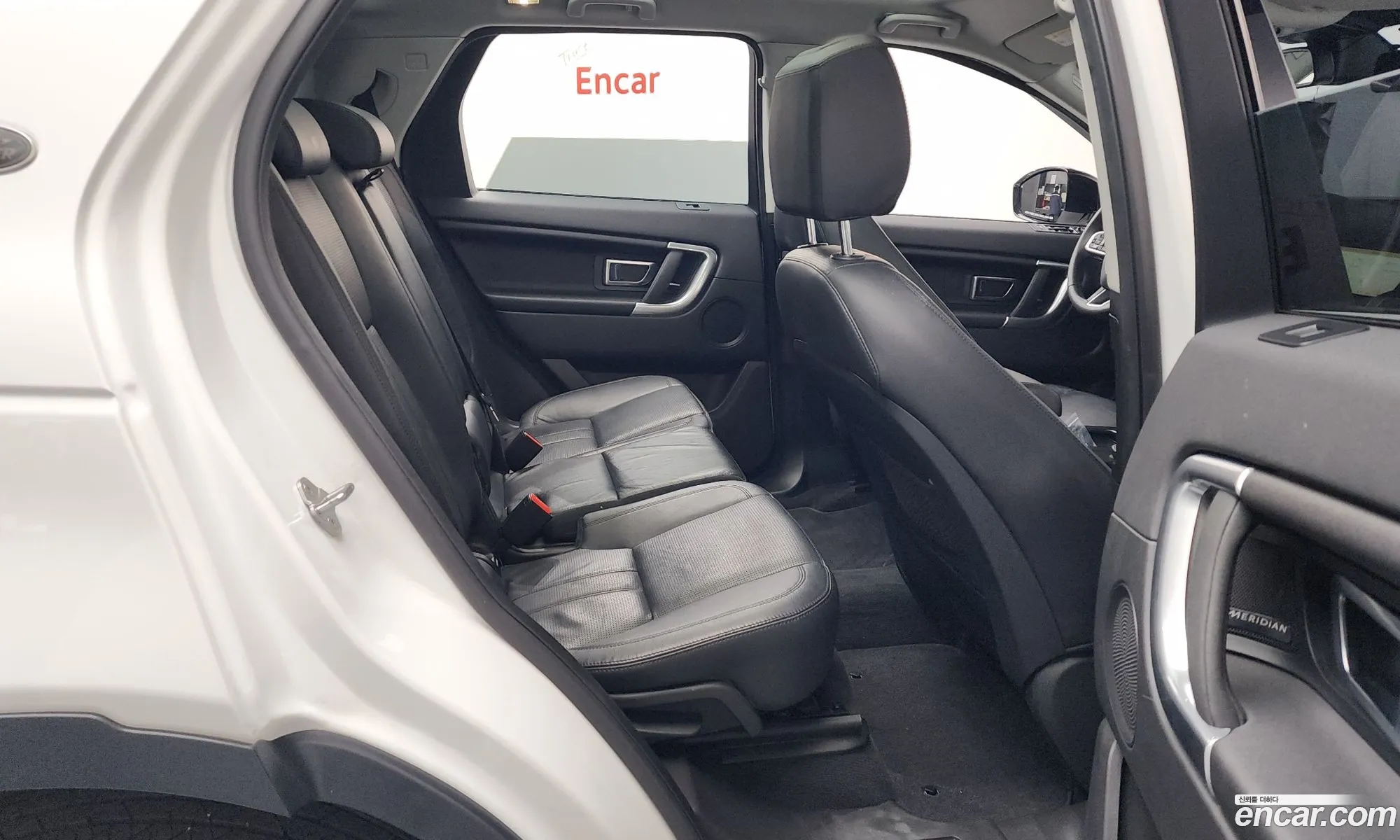 Land Rover Discovery Sport 2017 — 5