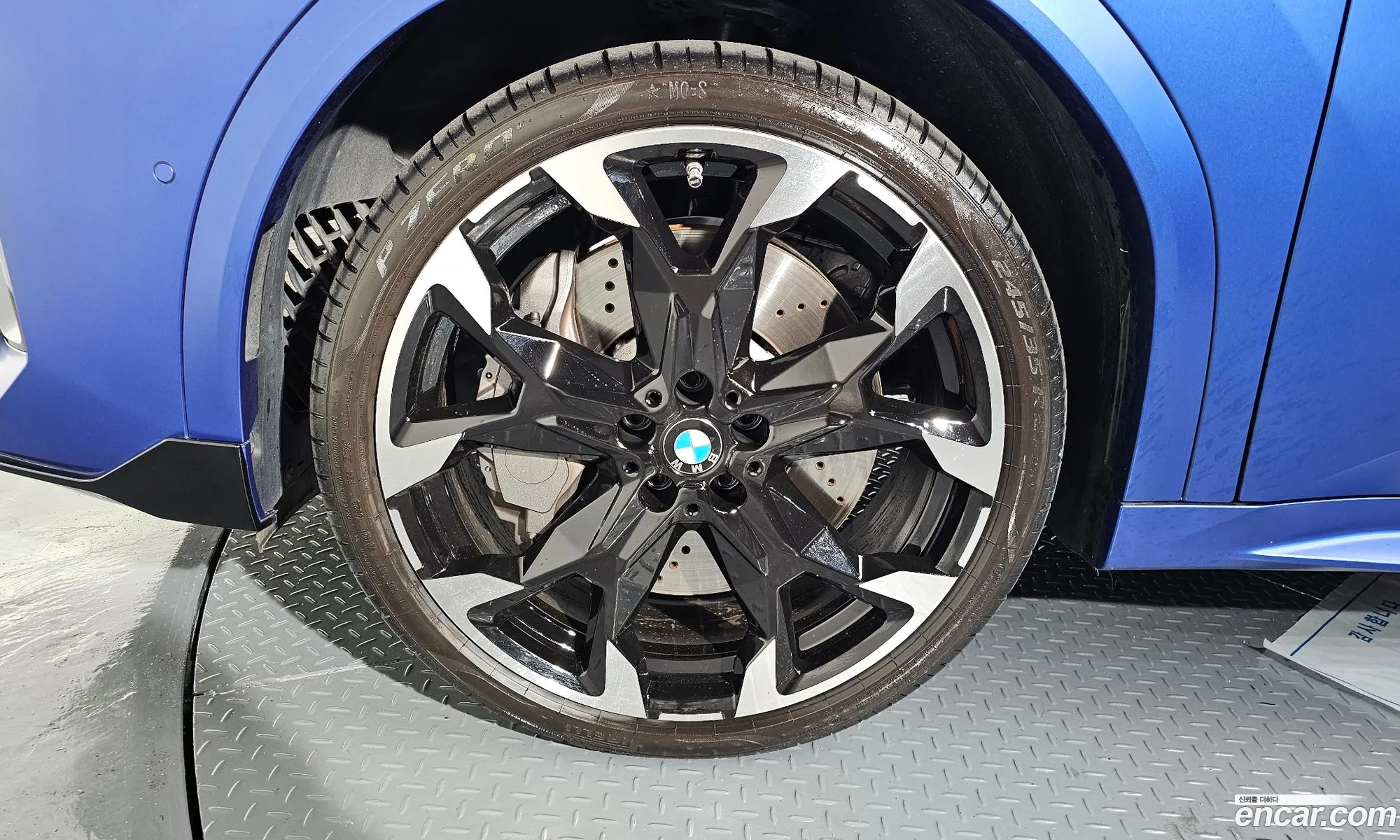 BMW X2 2024 WBA81GM00R5003514 — 5