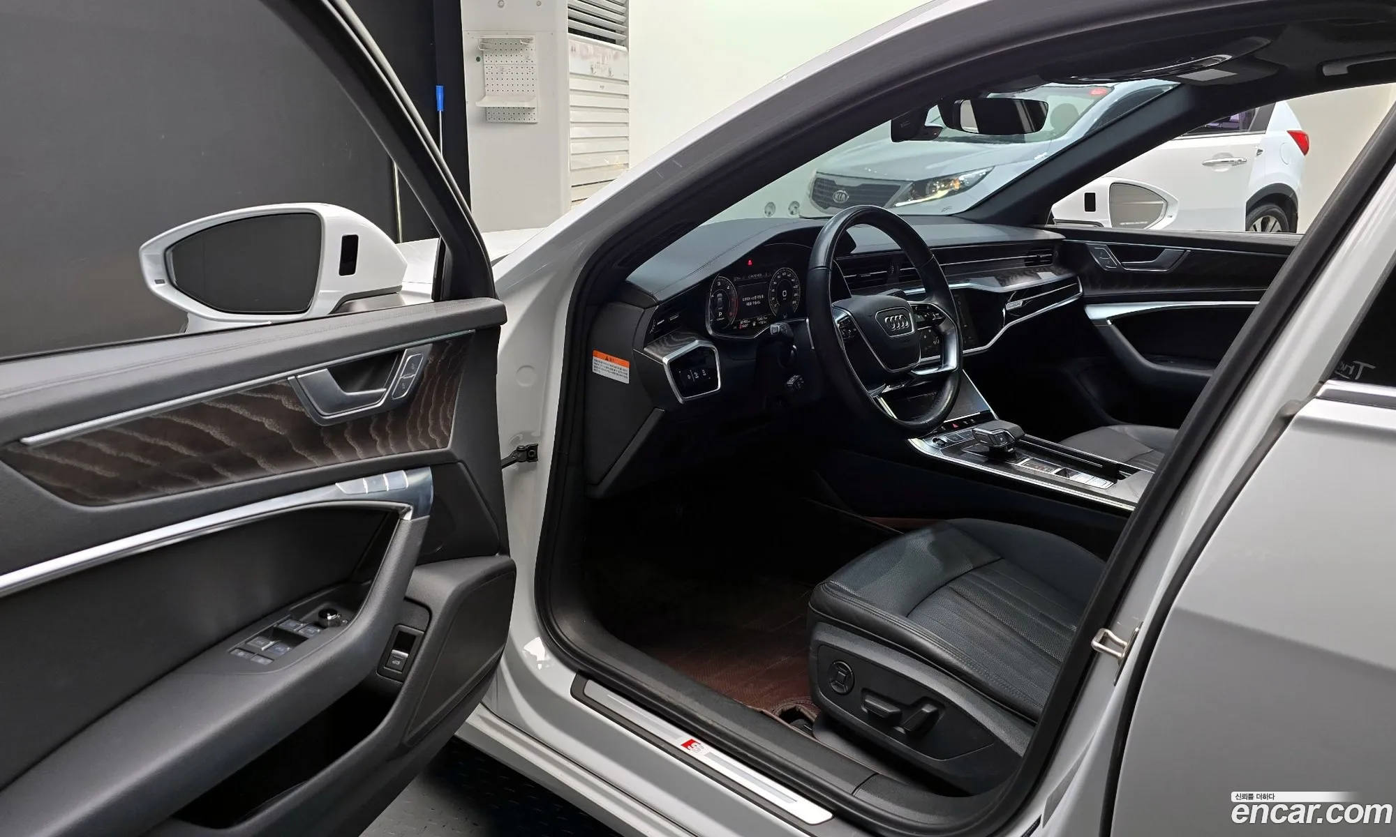 Audi A6 2023 — 5