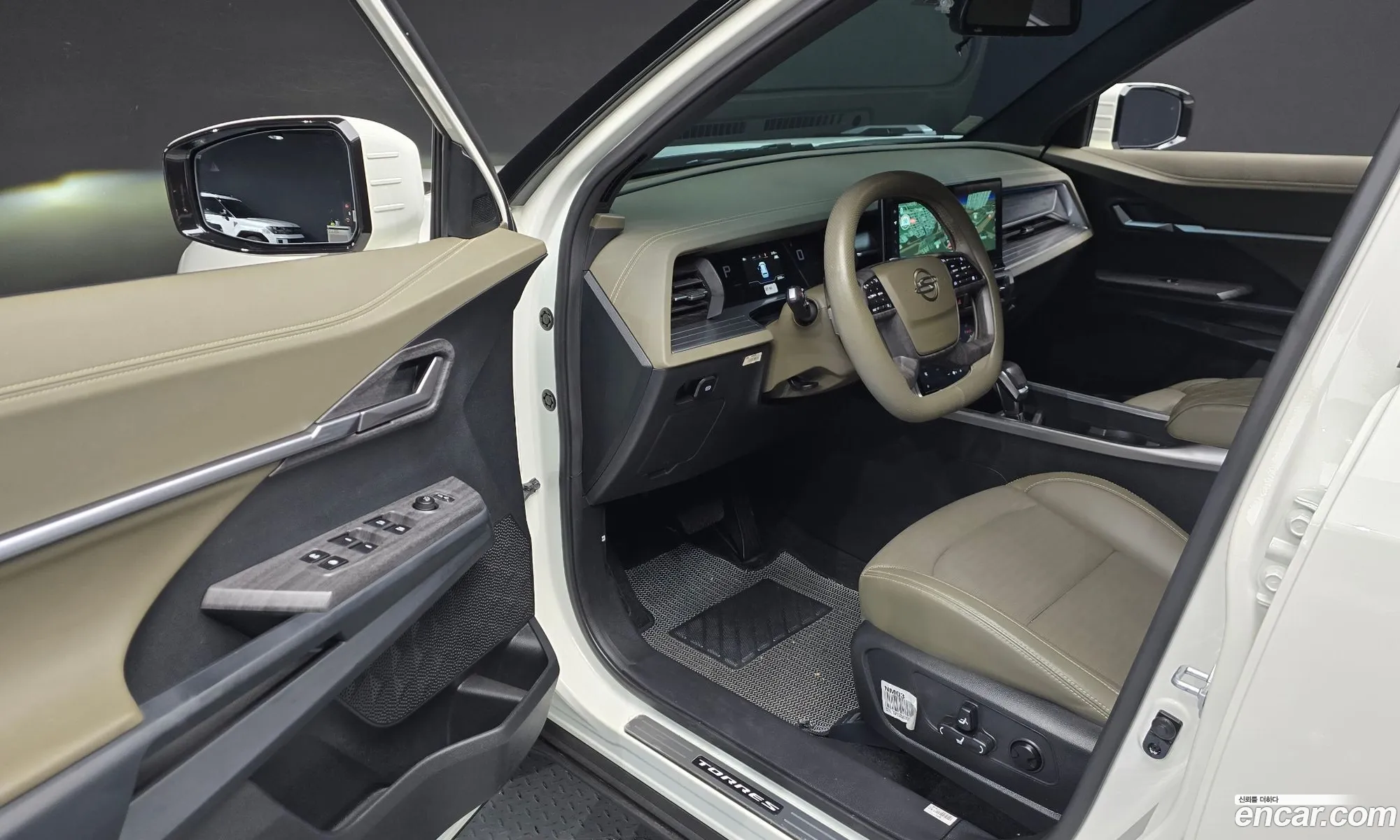 KG Mobility (SsangYong) Torres 2023 — 18