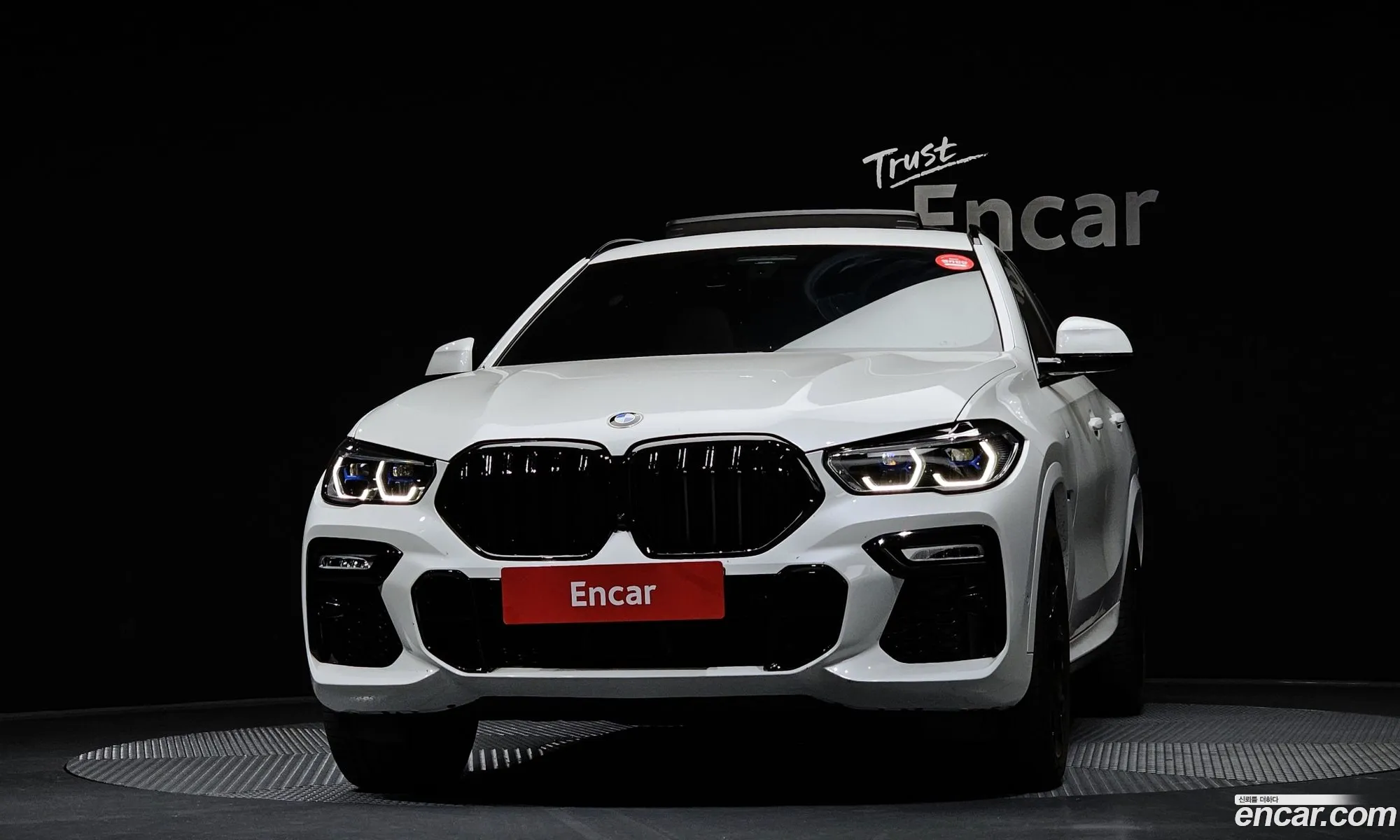 BMW X6 2021 — 16
