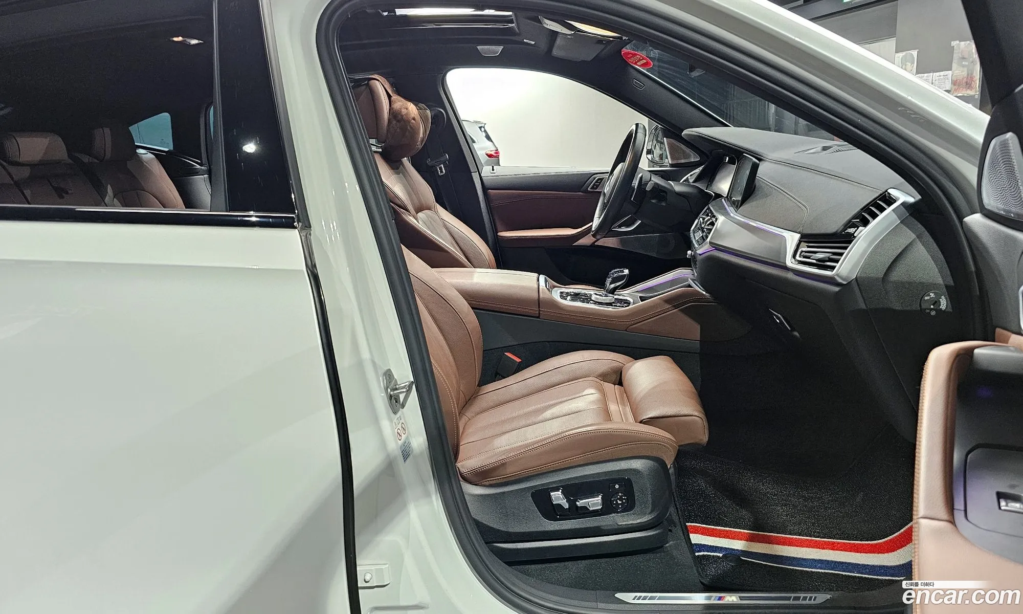 BMW X6 2021 — 14