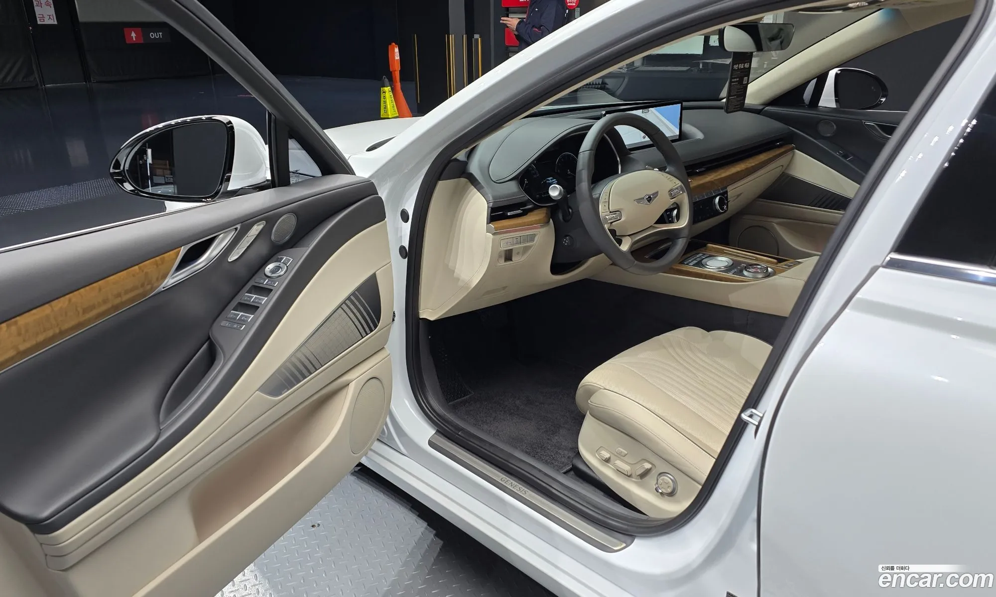 Genesis G80 2021 — 12