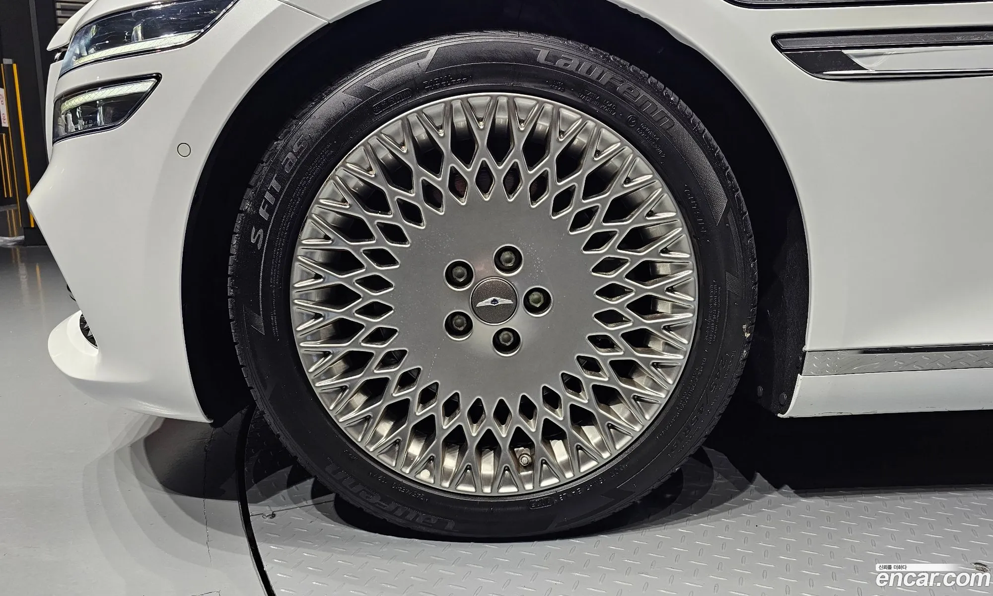 Genesis G80 2021 — 19