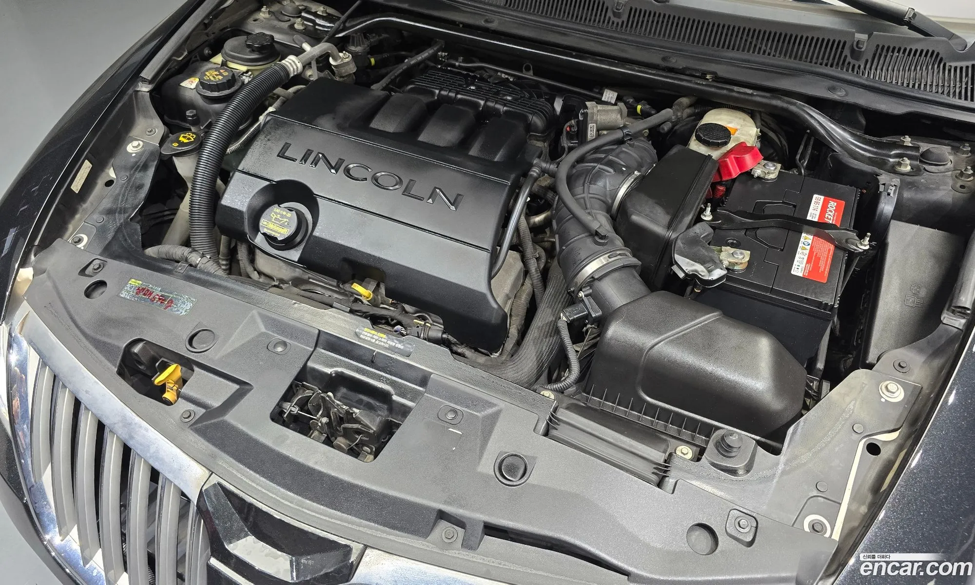Lincoln MKS 2010 1LNHL9DR0BG602006 — 13