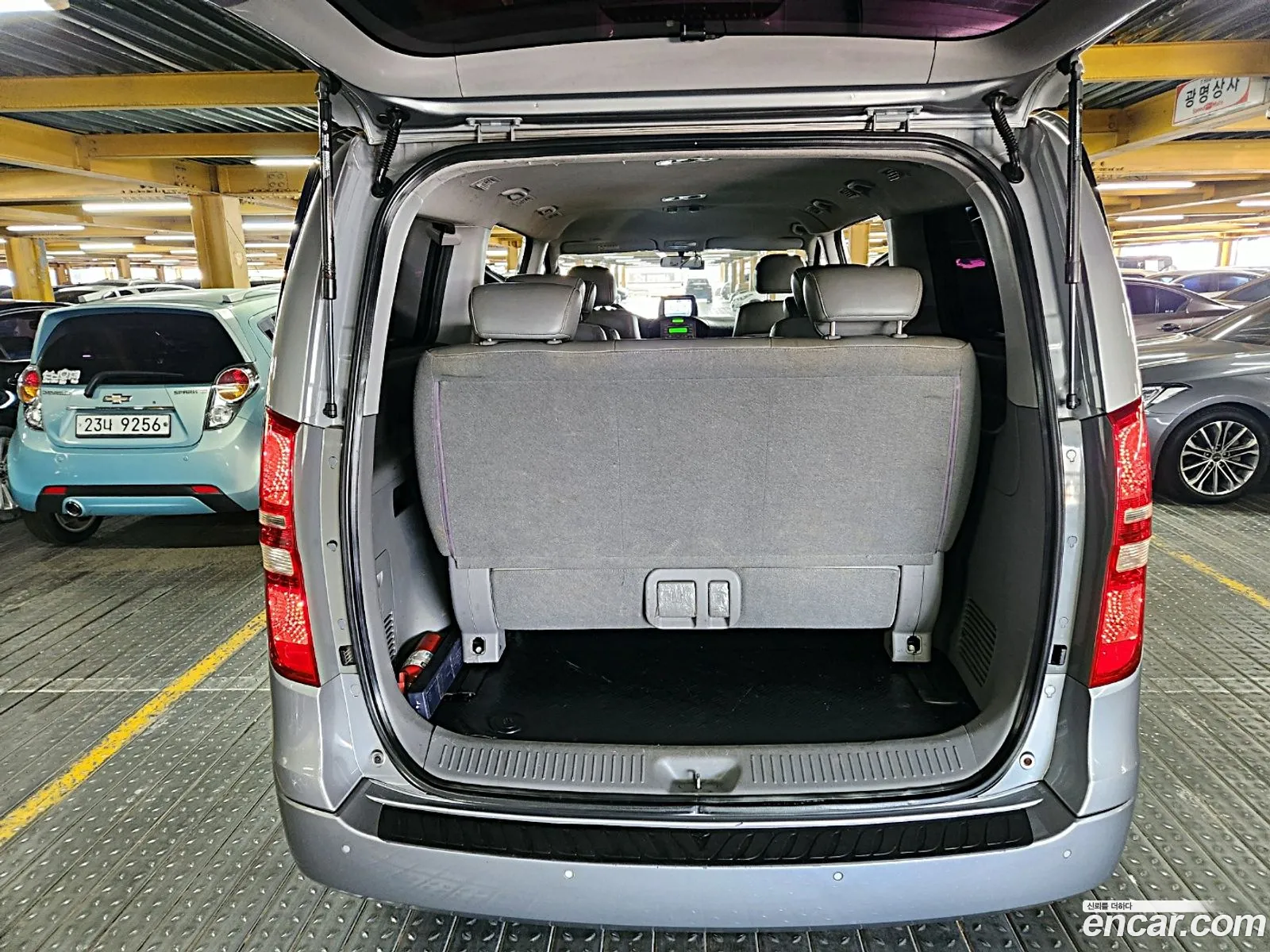 Hyundai Grand Starex 2012 — 10