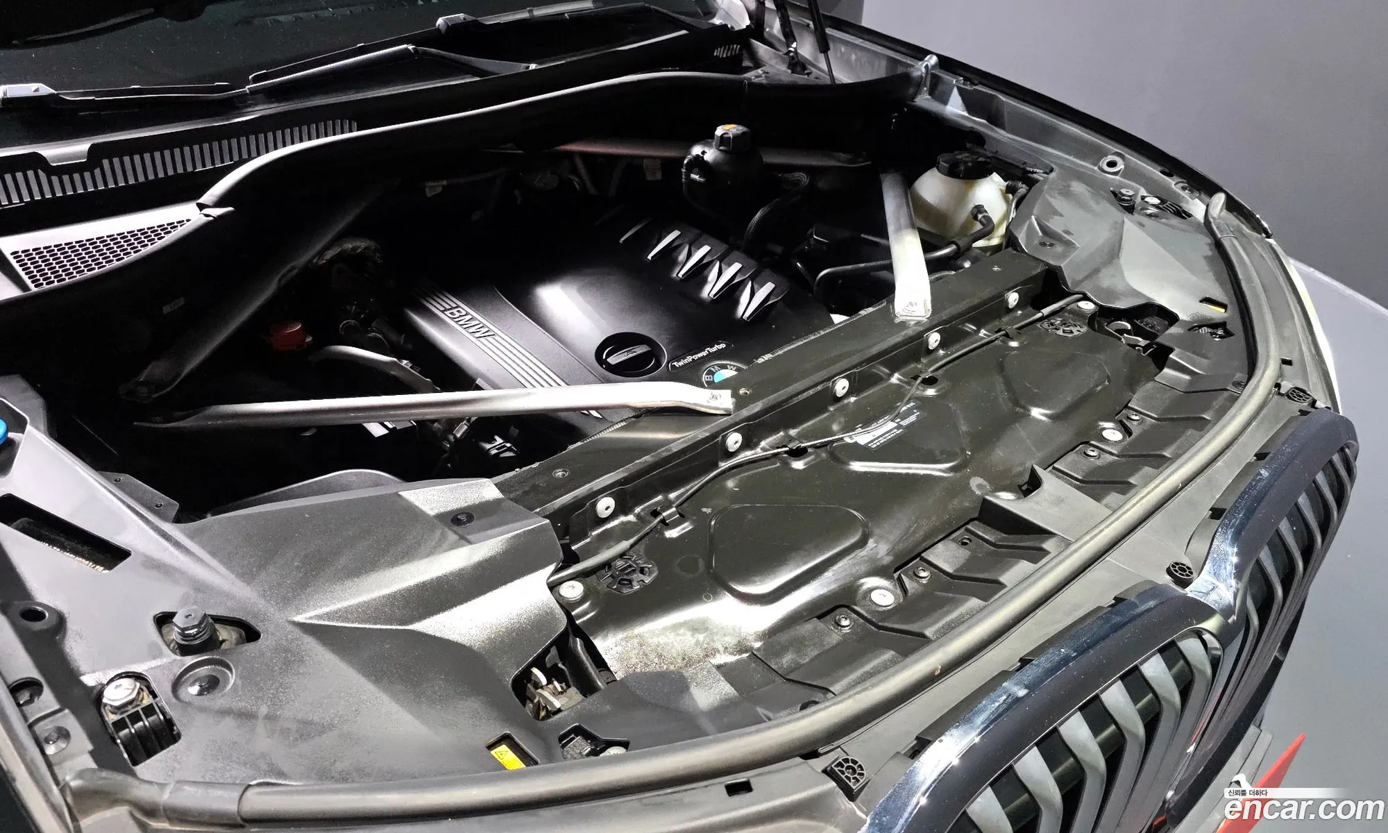 BMW X7 2020 WBATB4100M9D92430 — 7