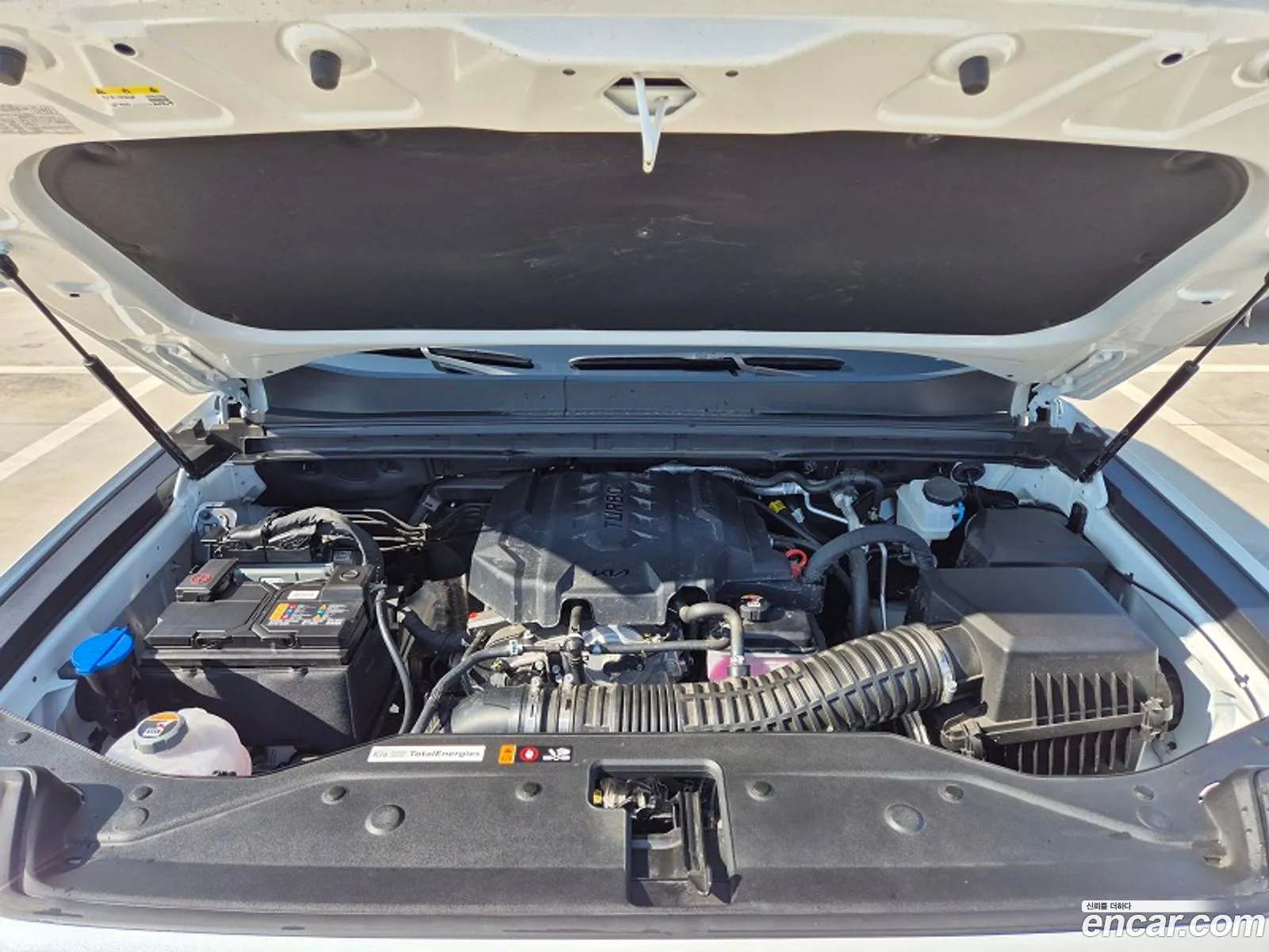 Kia Tasman 2025 — 10