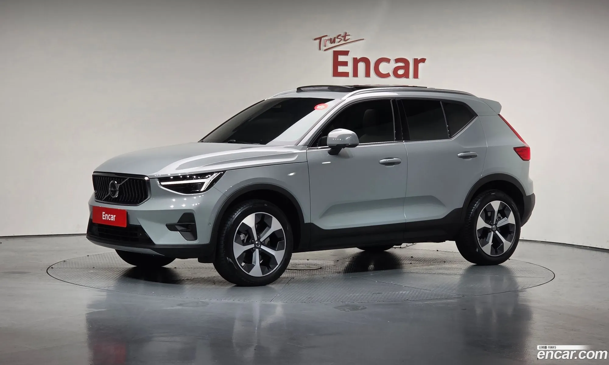 Volvo XC40 2024 — 6