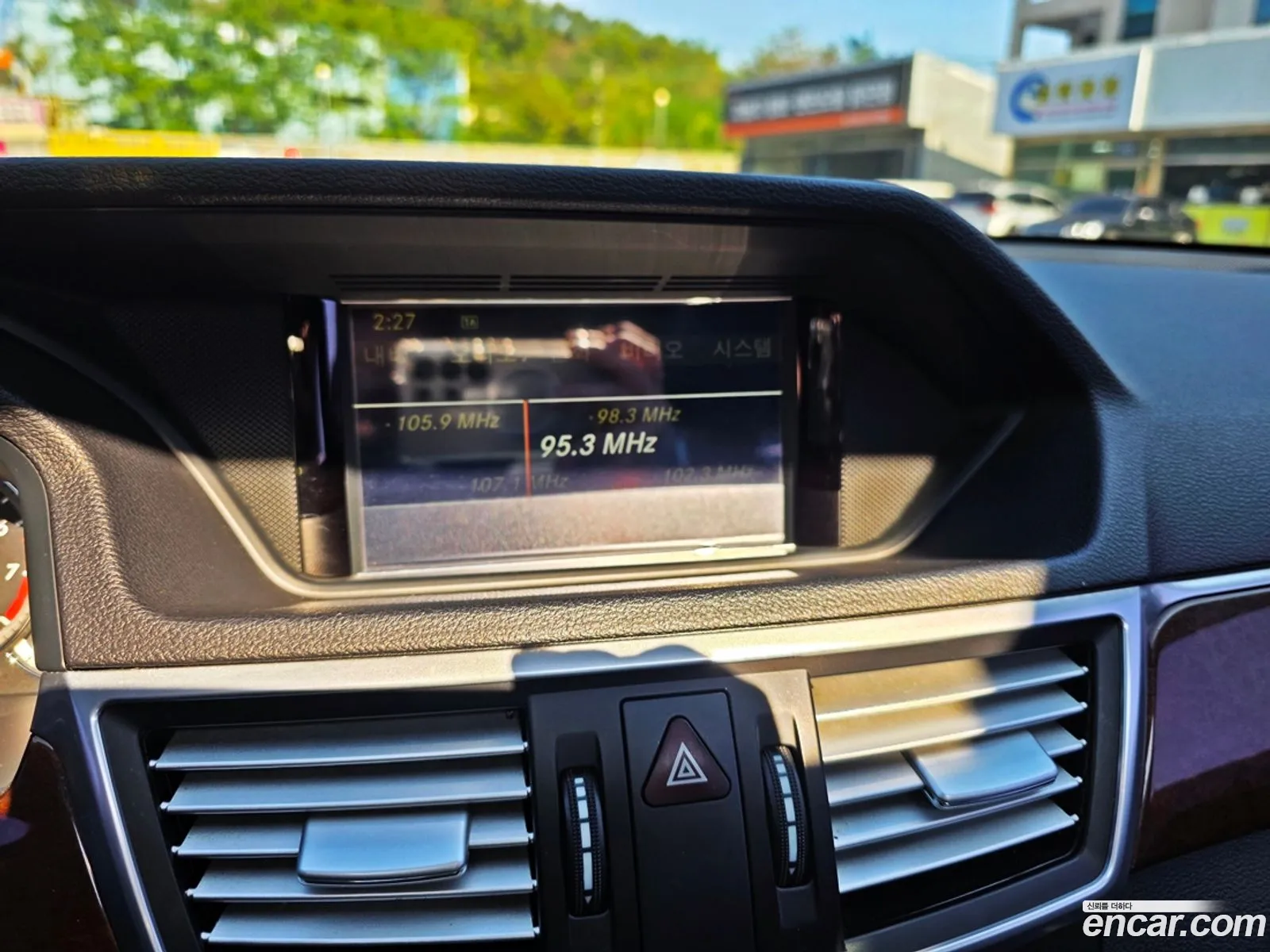 Mercedes-Benz E-Class W212 2011 — 4