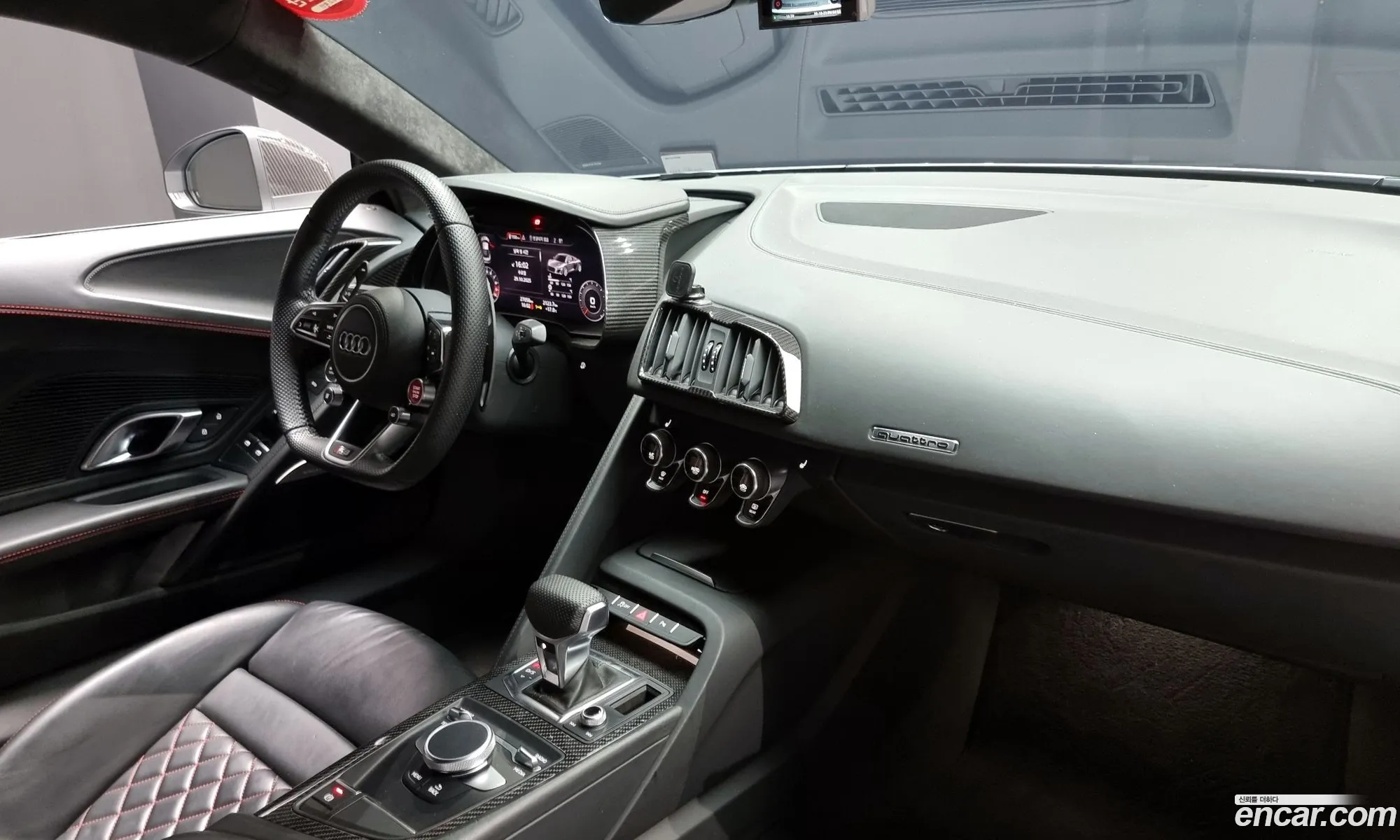Audi R8 2021 WUAZZZFX7M7900657 — 15
