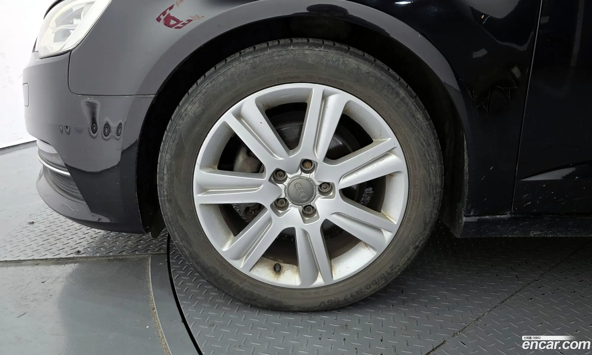 Audi A3 2015 WAUZZZ8V1FA176167 — 4