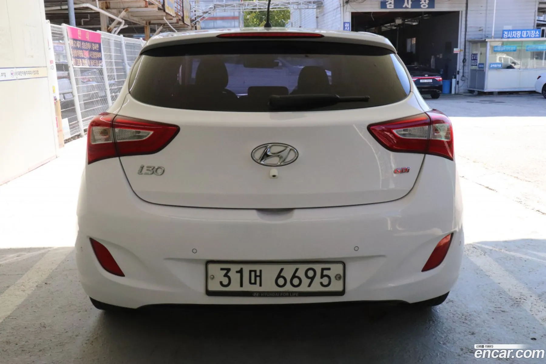 Hyundai i30 2013 — 14