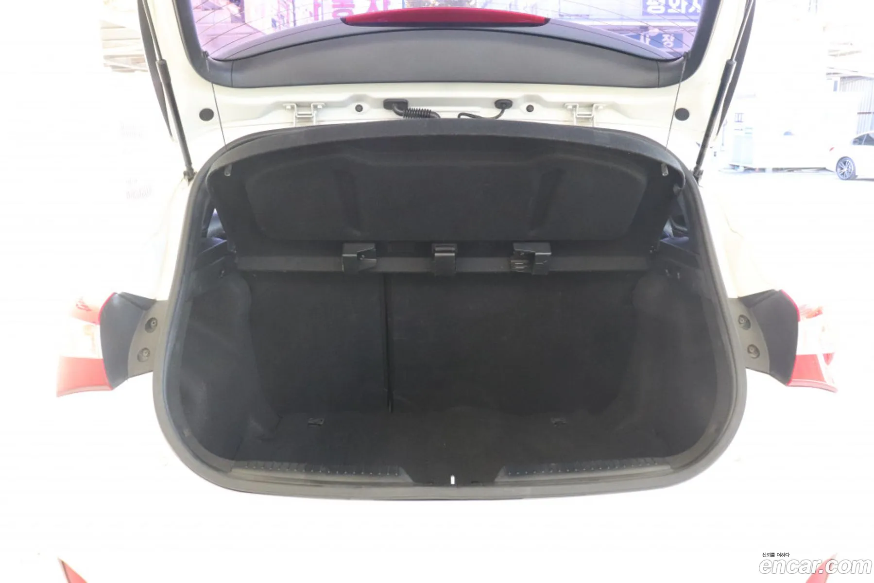 Hyundai i30 2013 — 18