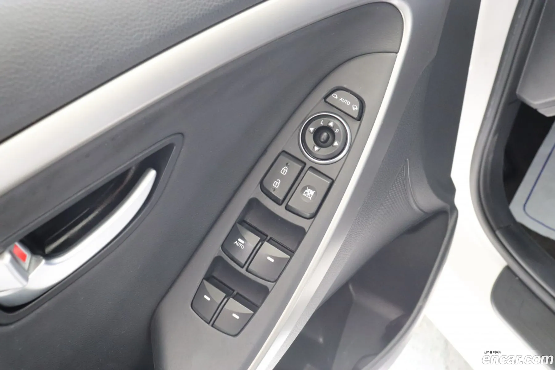 Hyundai i30 2013 — 11