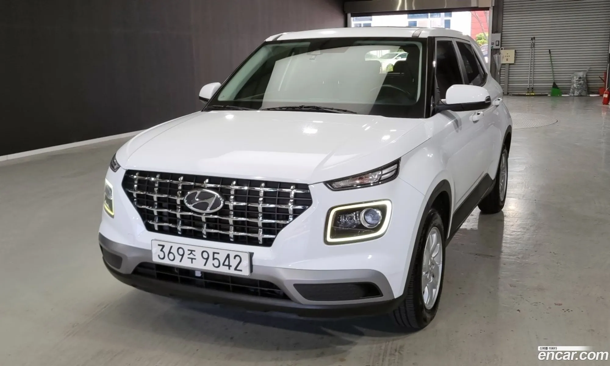 Hyundai Venue 2022 — 18