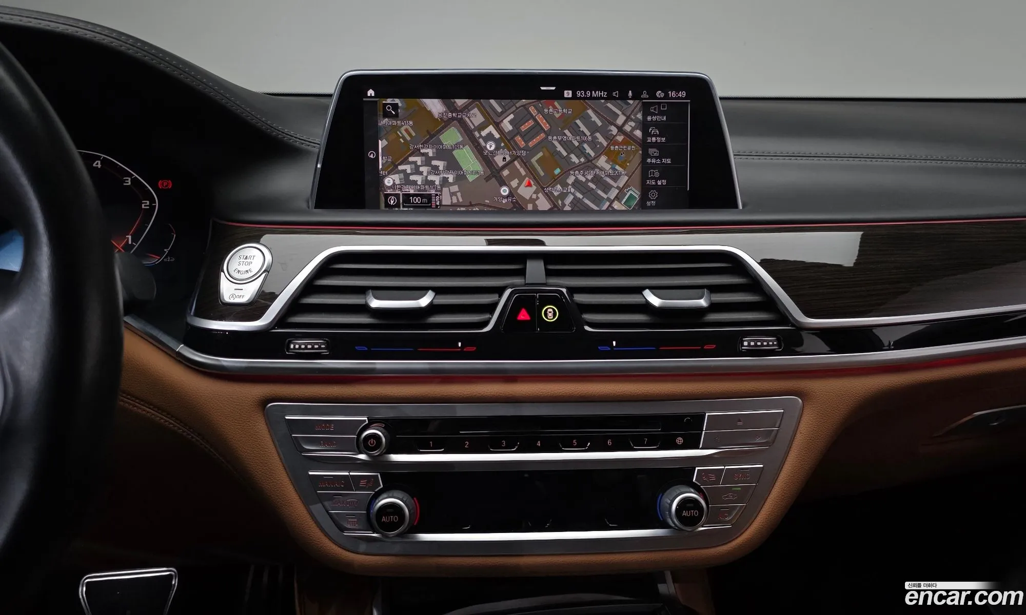 BMW 7 Series 2019 WBA7S4101LGL27921 — 4