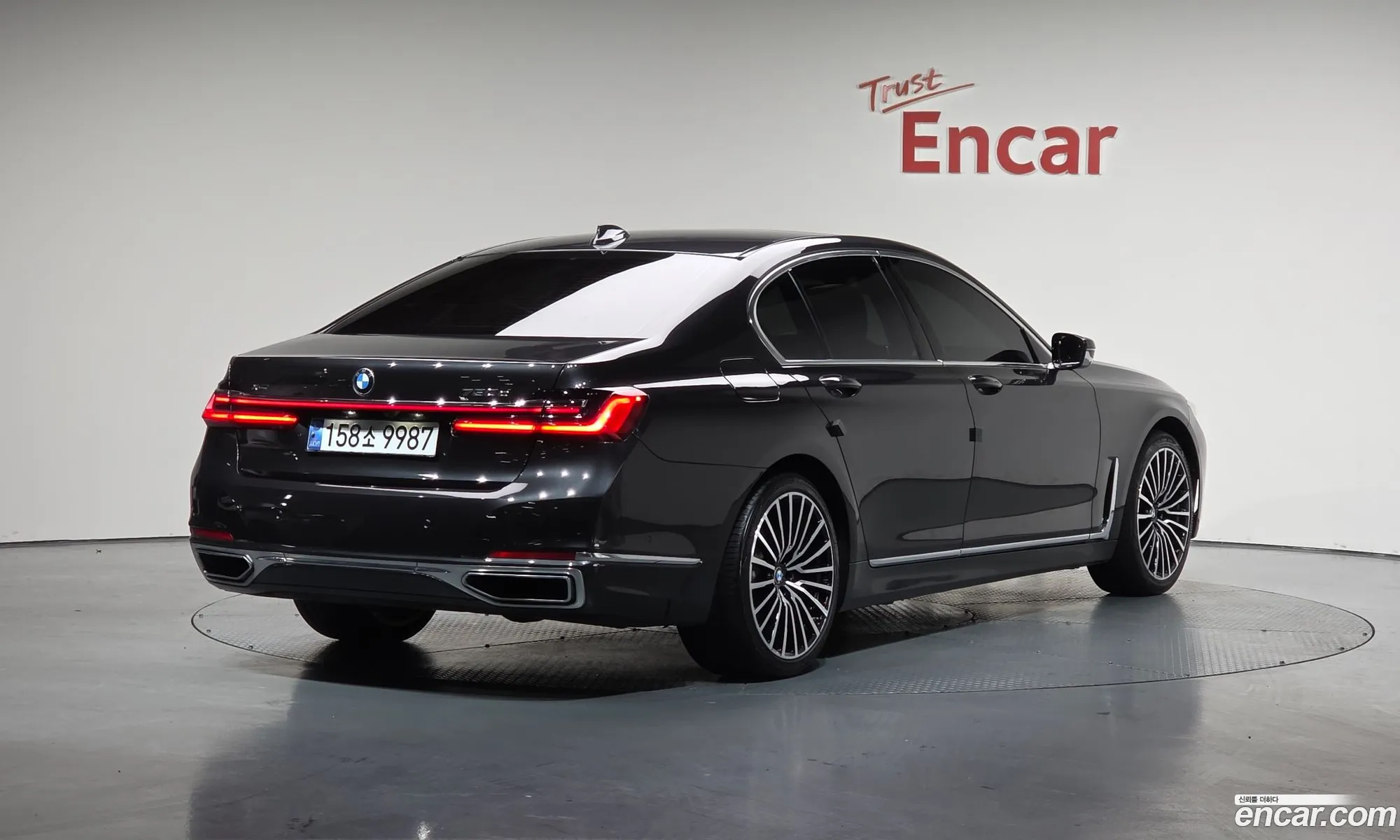 BMW 7 Series 2019 WBA7S4101LGL27921 — 7