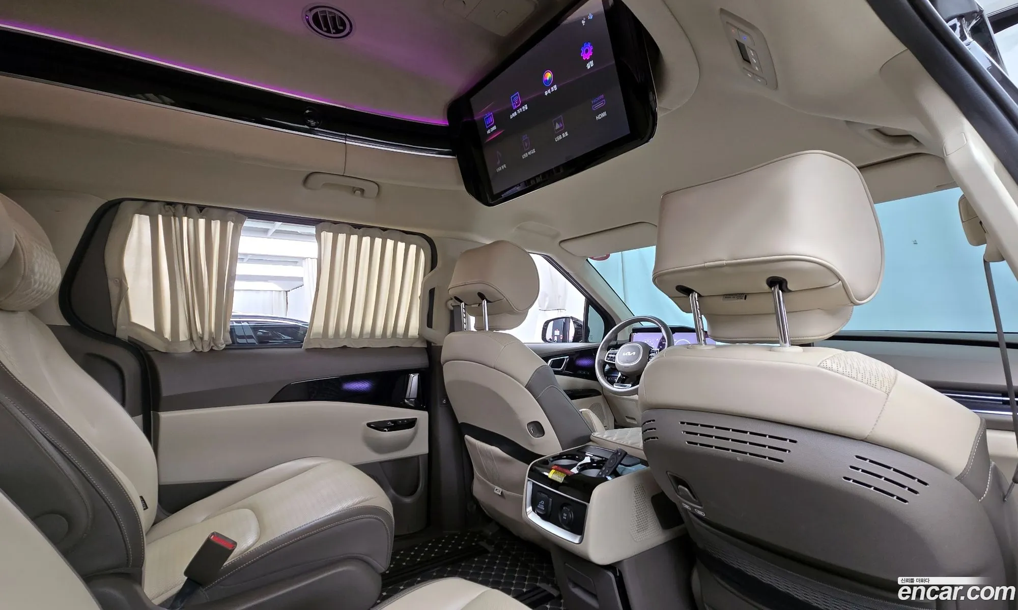 Kia Carnival 2022 — 12