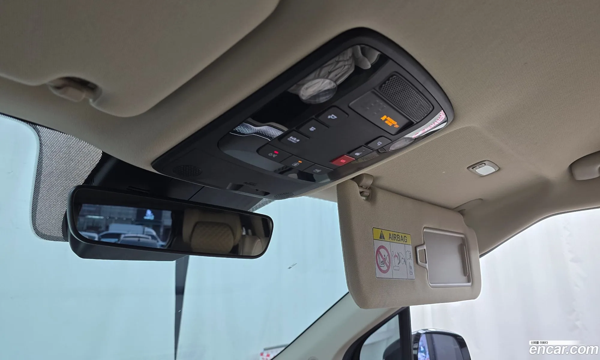 Kia Carnival 2022 — 11