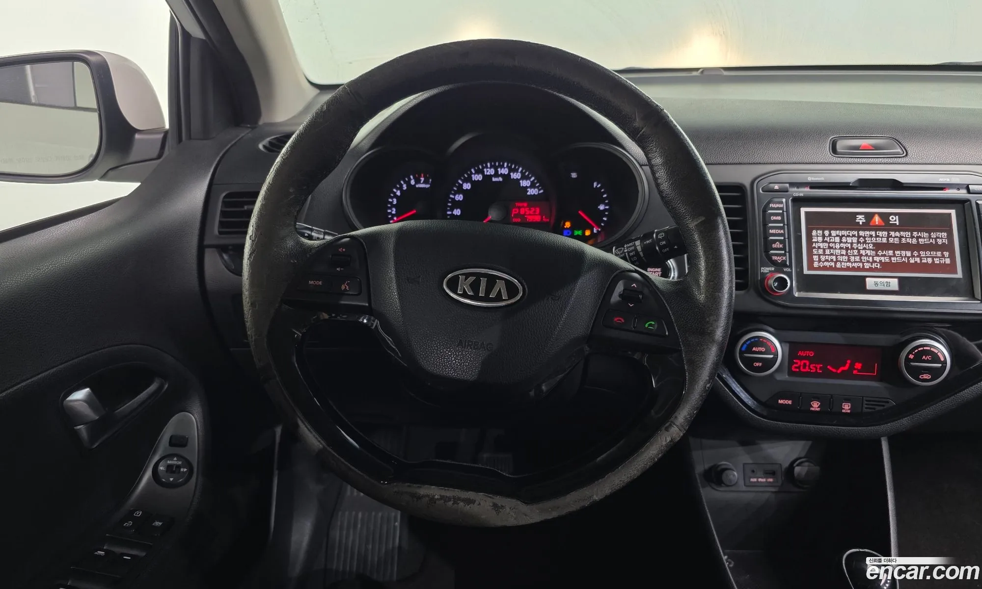 Kia Morning 2011 — 17