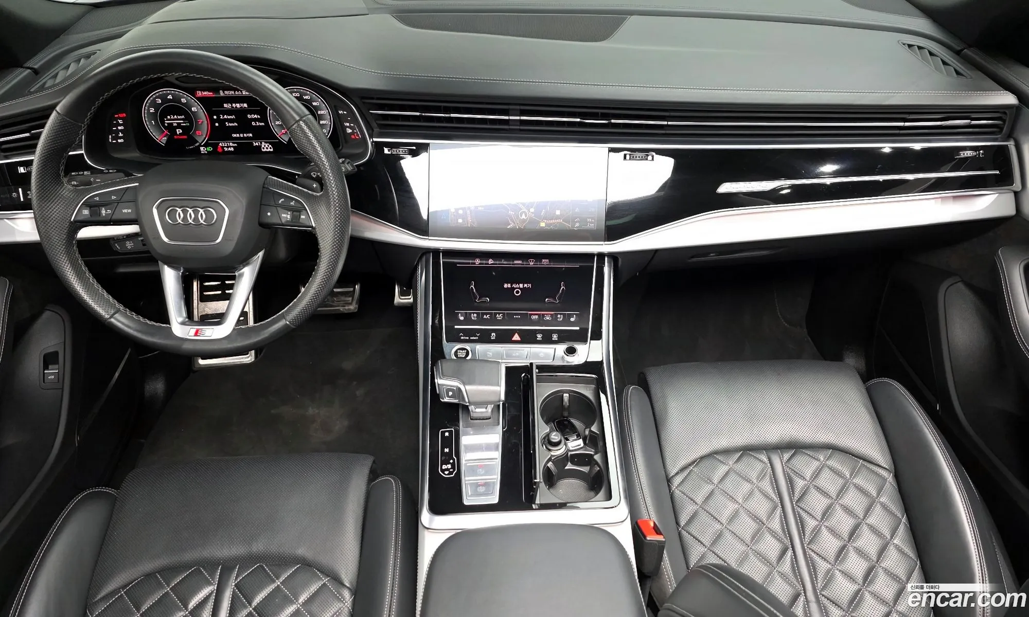 Audi Q8 2022 WAUZZZF16ND012572 — 20