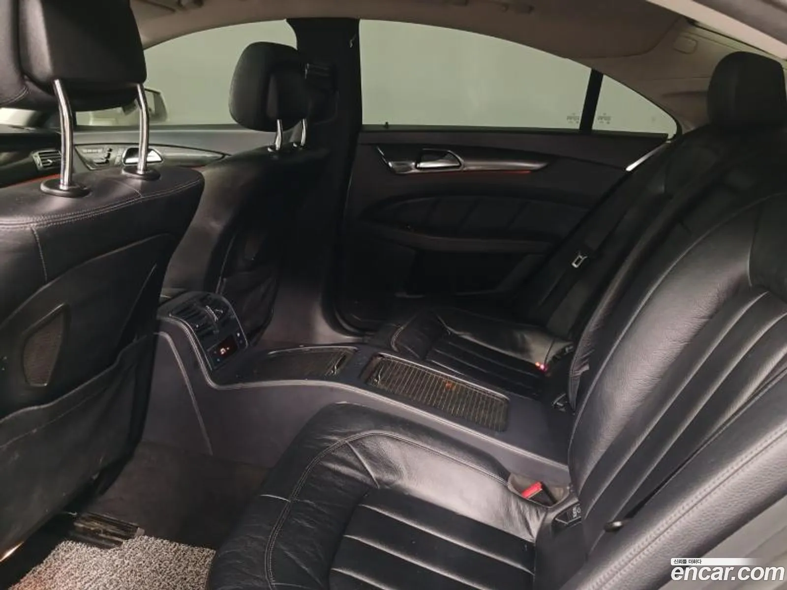 Mercedes-Benz CLS-Class W218 2011 — 3