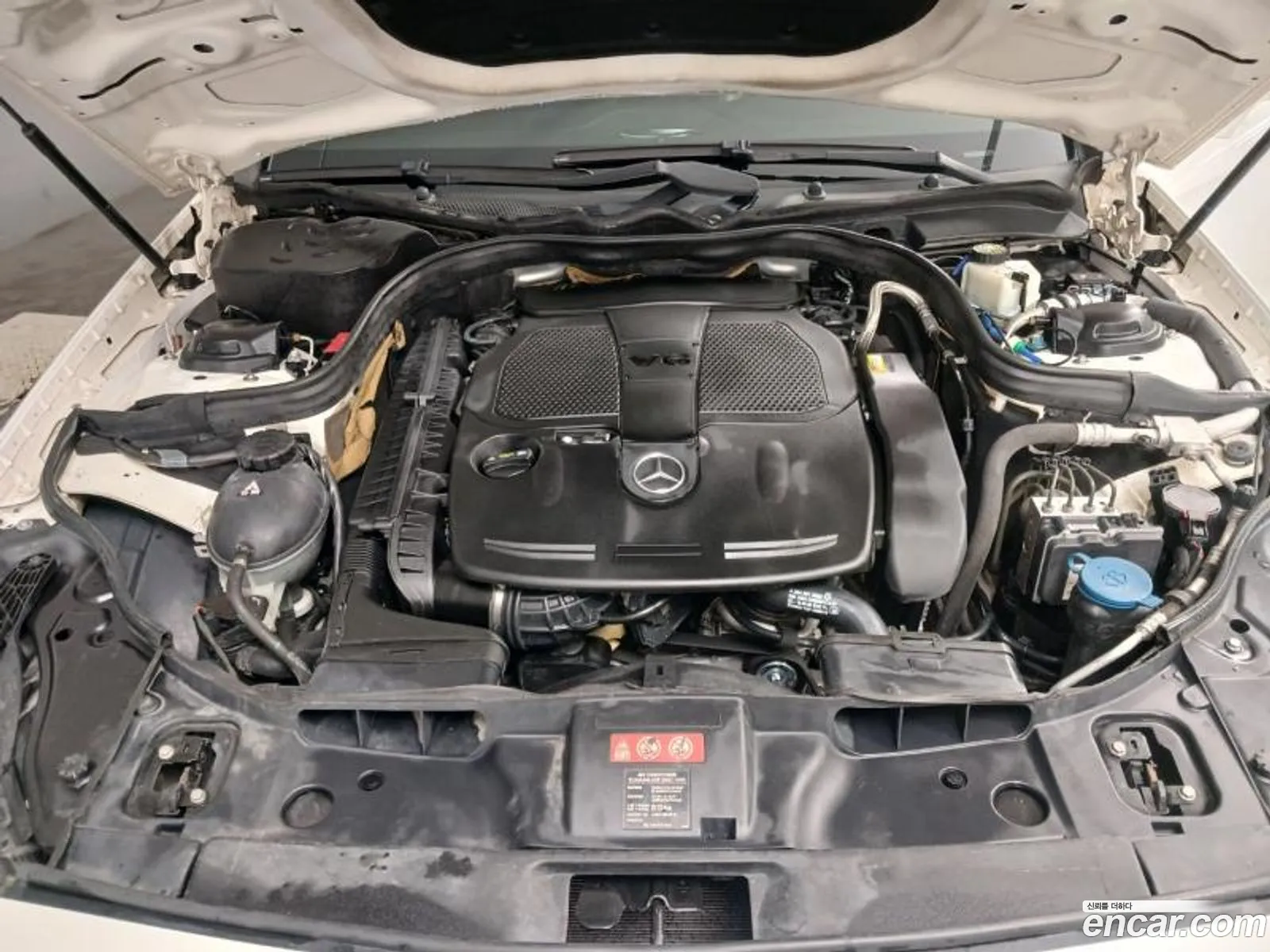 Mercedes-Benz CLS-Class W218 2011 — 2