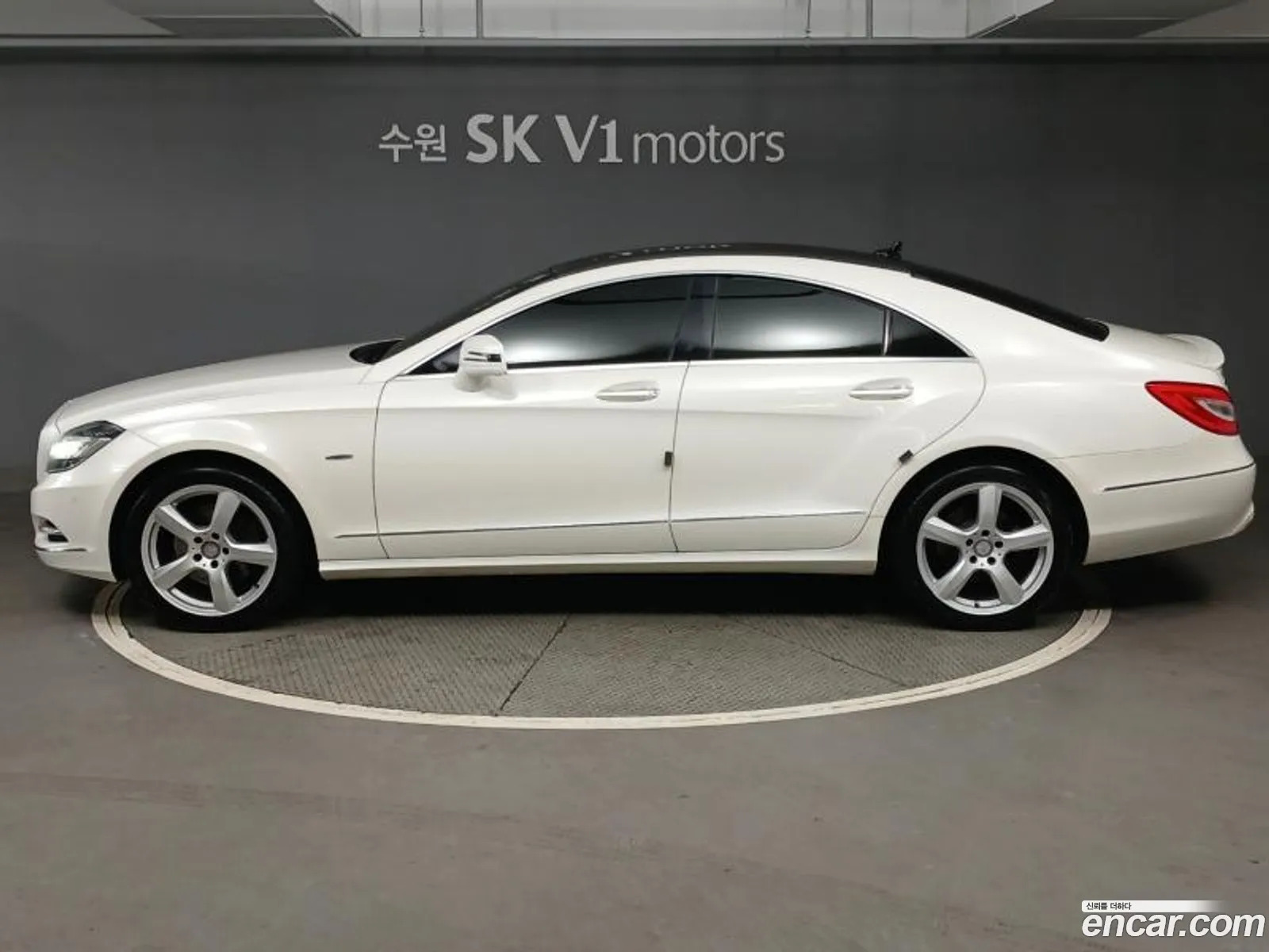 Mercedes-Benz CLS-Class W218 2011 — 15