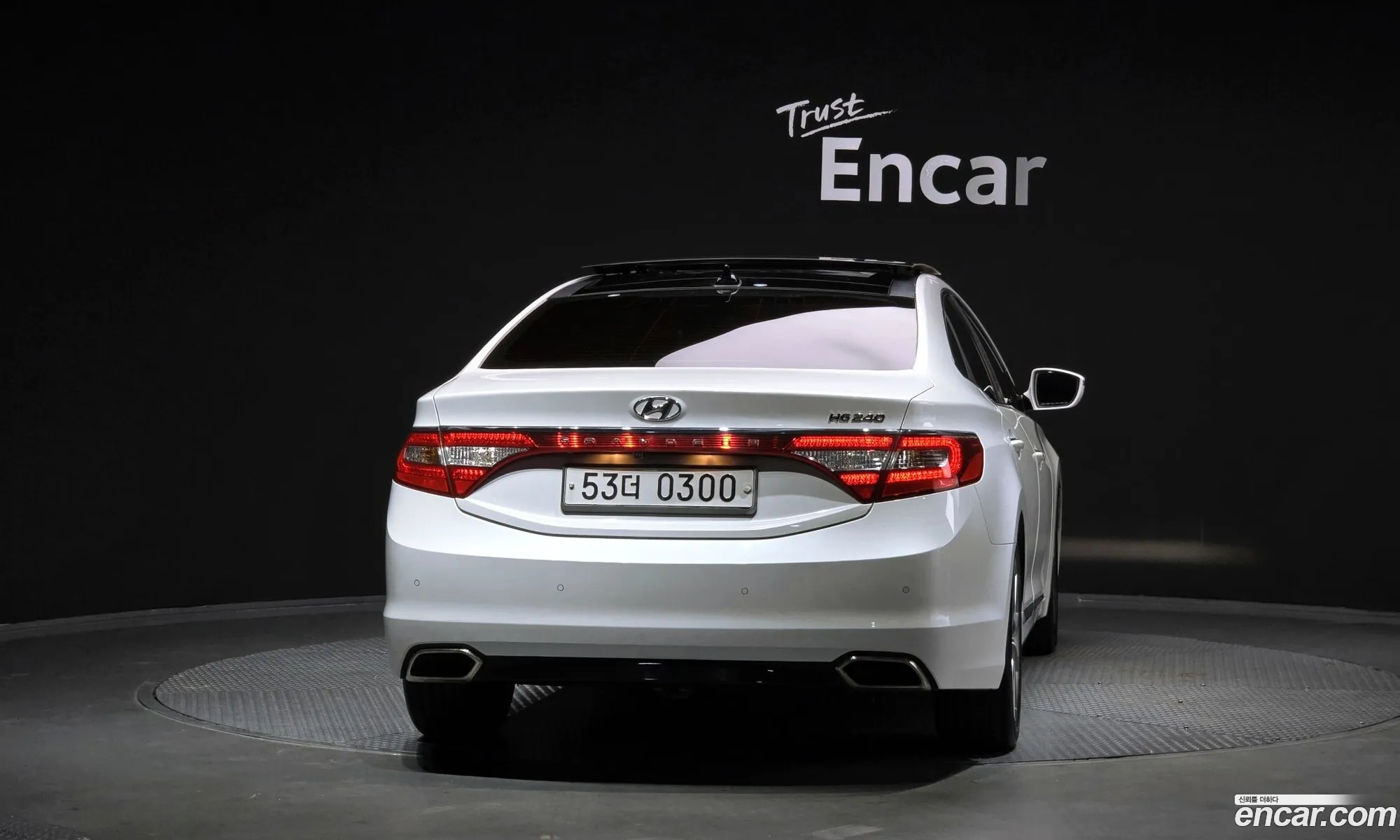 Hyundai Grandeur HG 2016 — 12