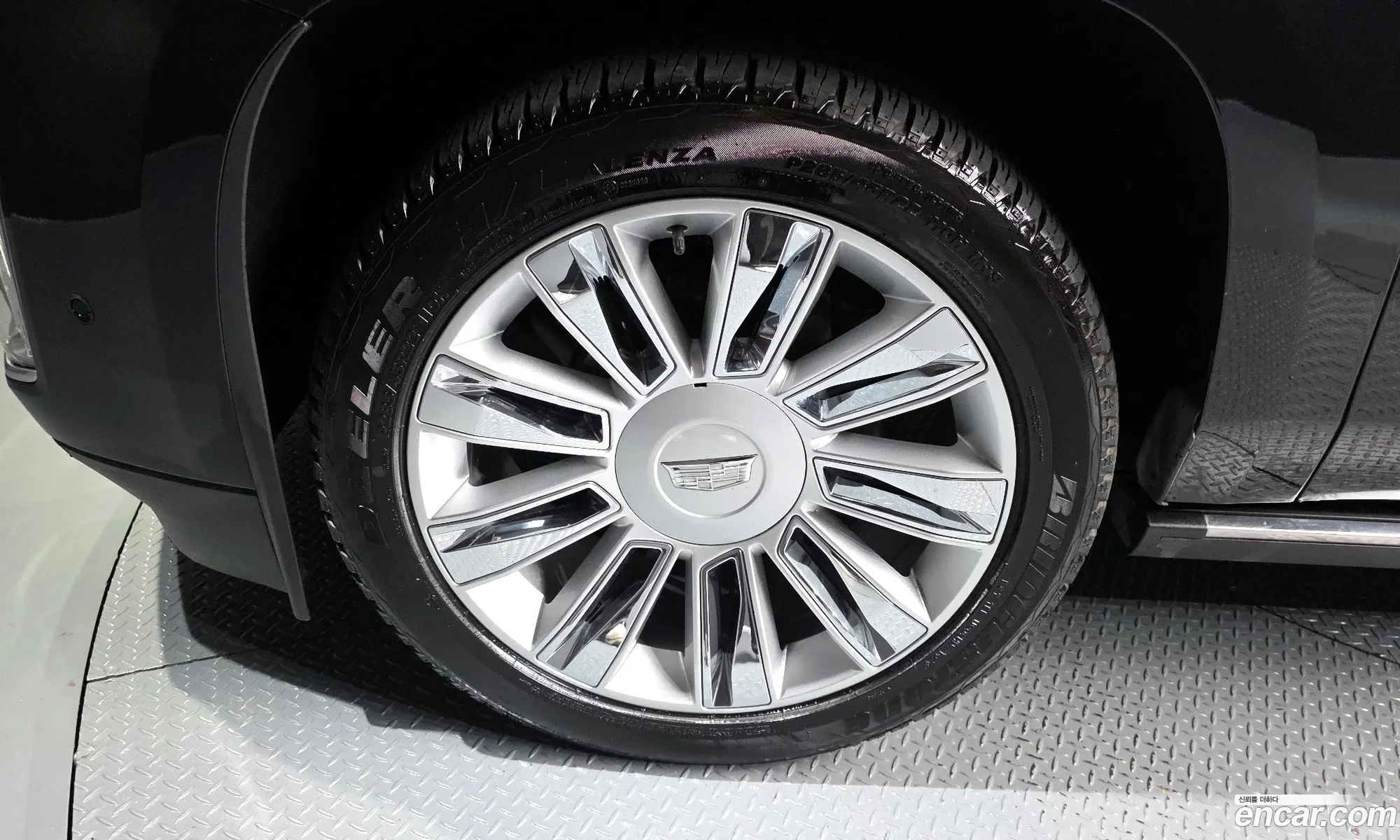 Cadillac Escalade 2019 — 15