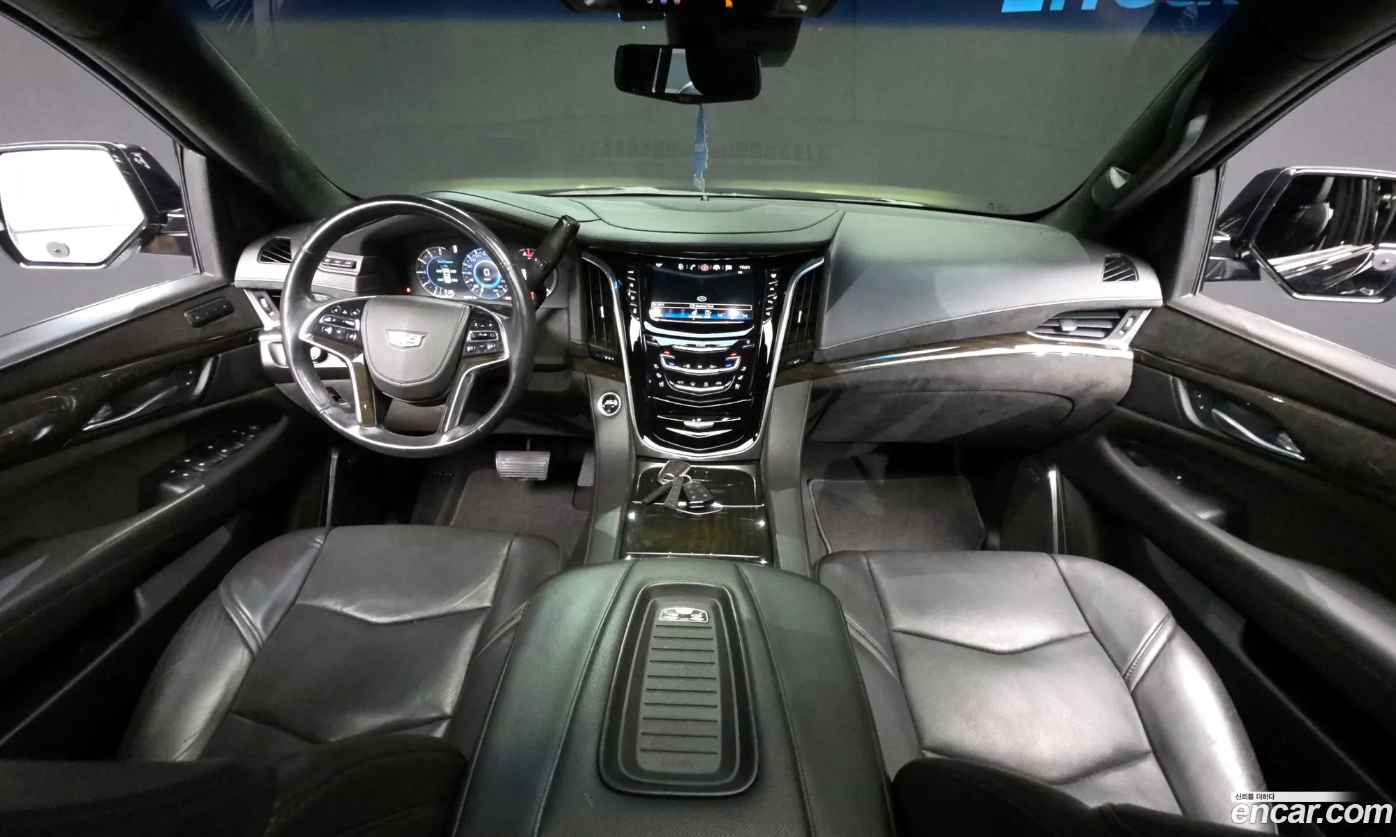Cadillac Escalade 2019 — 7