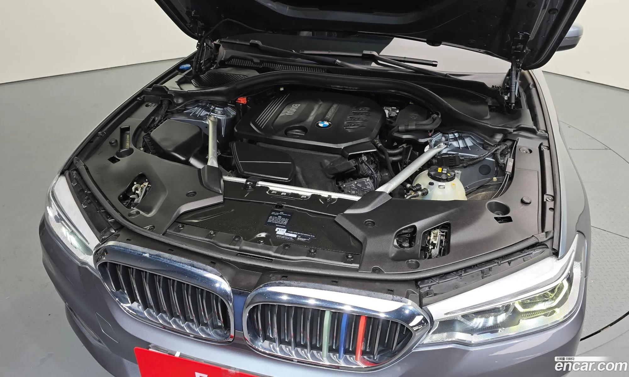BMW 5 Series 2018 WBAJC5107JG862273 — 9