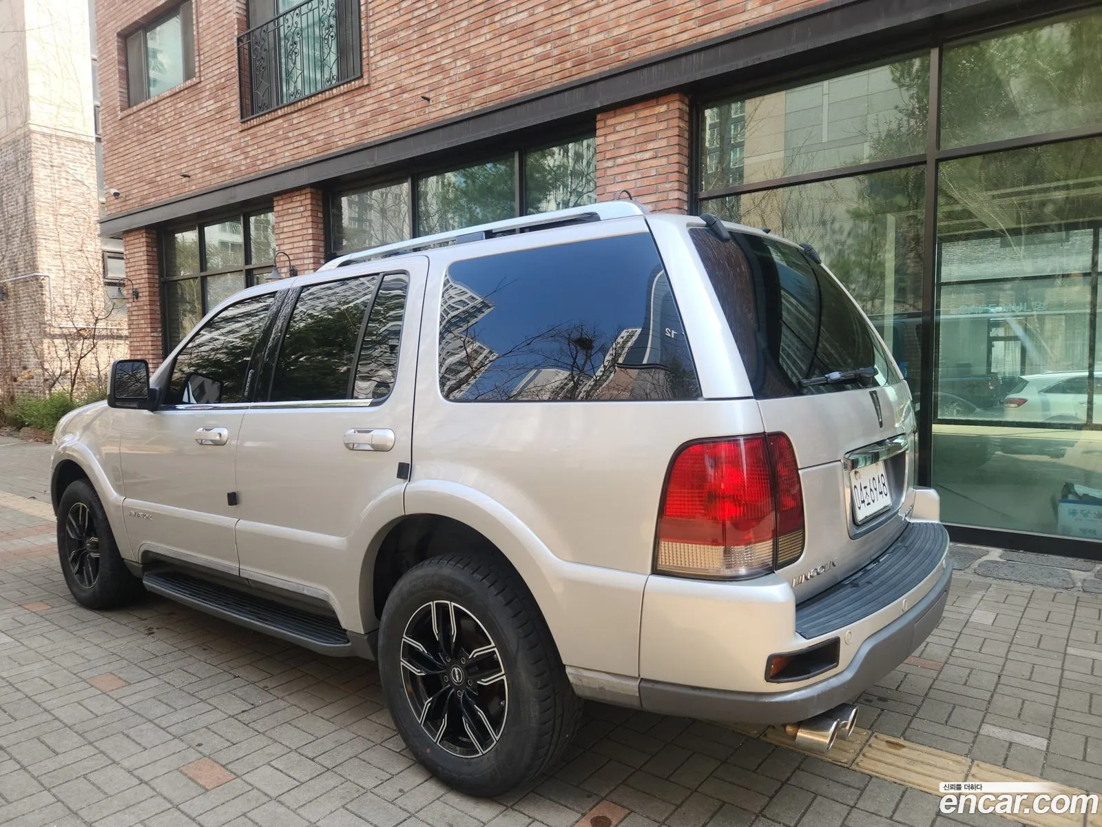 Lincoln Aviator 2004 — 11