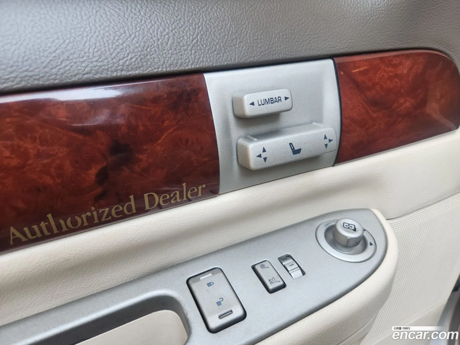 Lincoln Aviator 2004 — 9