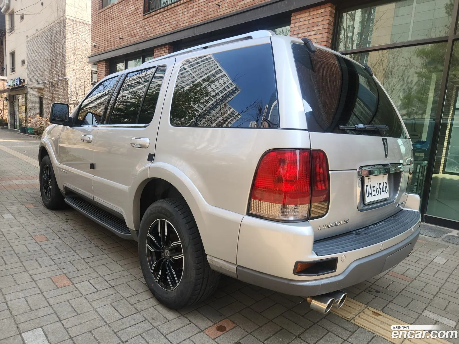 Lincoln Aviator 2004 — 12