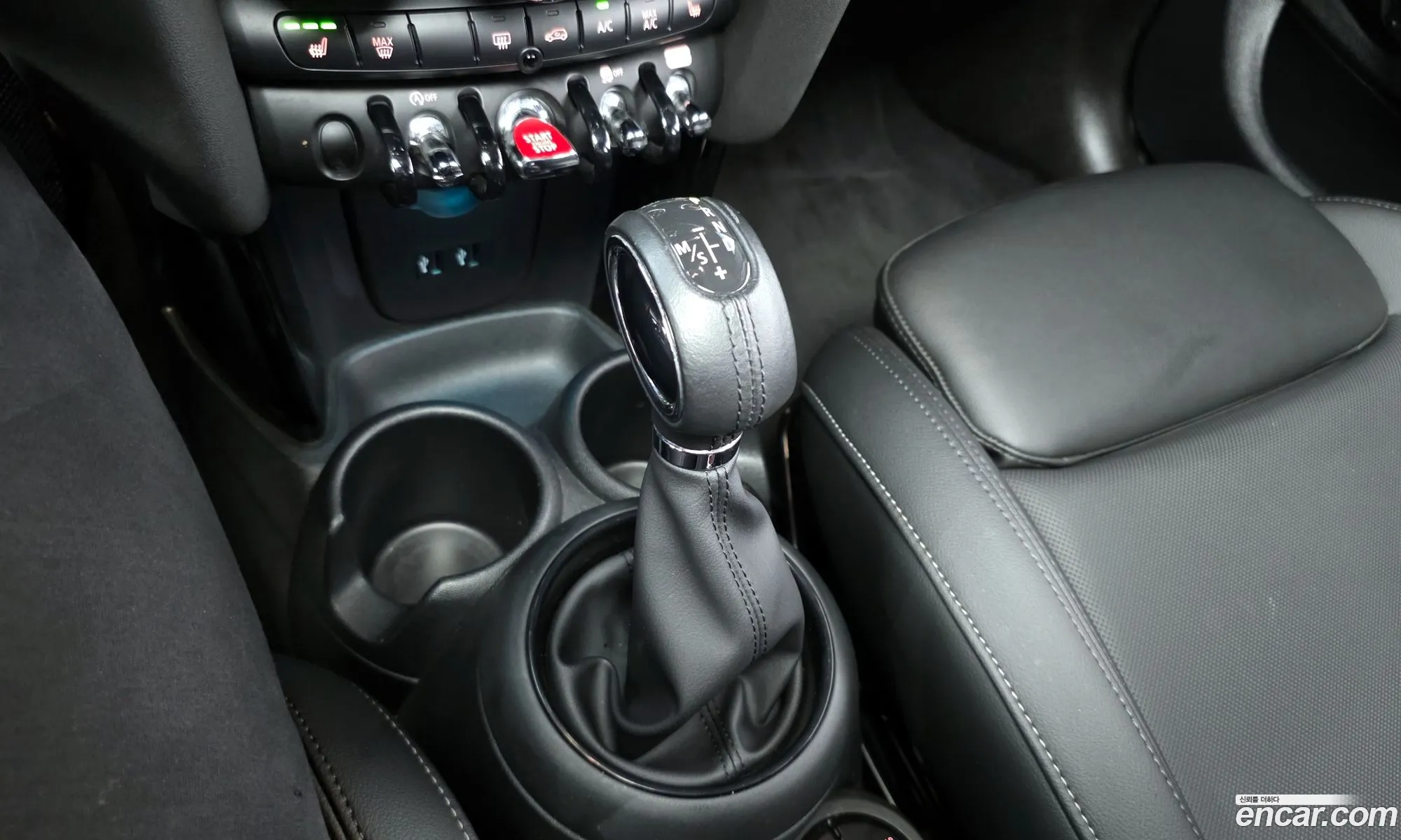 Mini Cooper 2019 WMWXU1101K2L31469 — 4