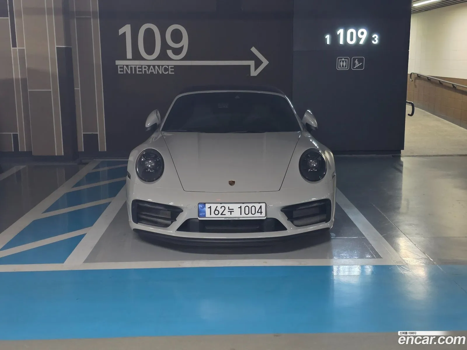 Porsche 911 2023 — 20