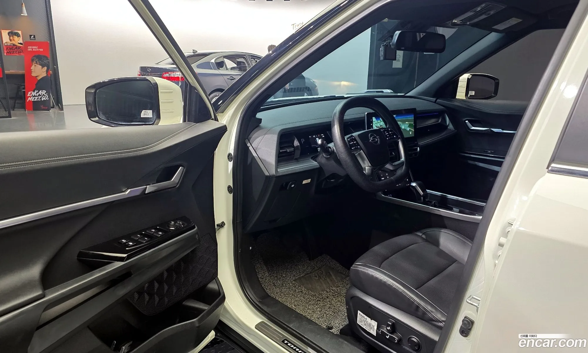 KG Mobility (SsangYong) Torres 2022 — 11