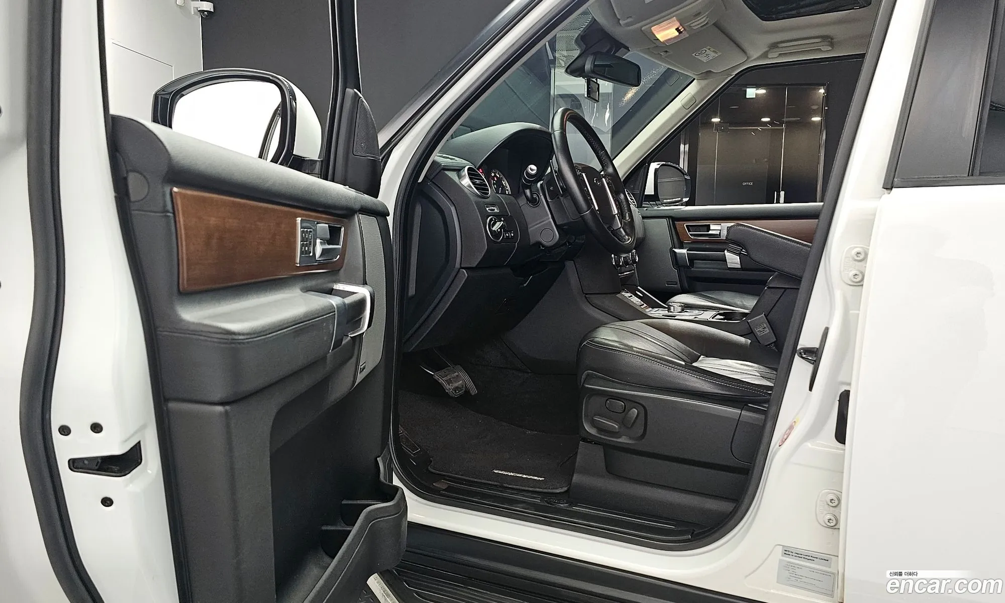 Land Rover Discovery 4 2016 — 19