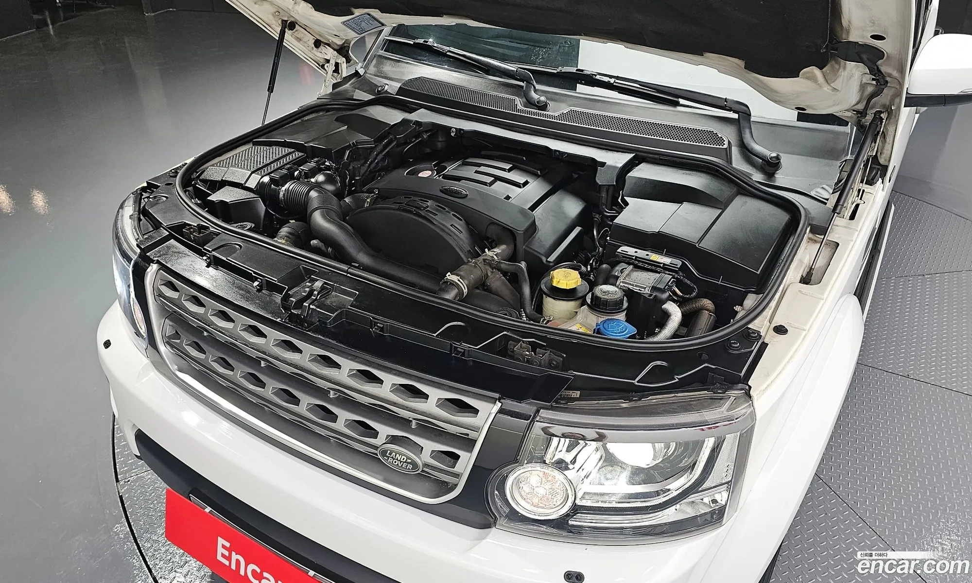 Land Rover Discovery 4 2016 — 13