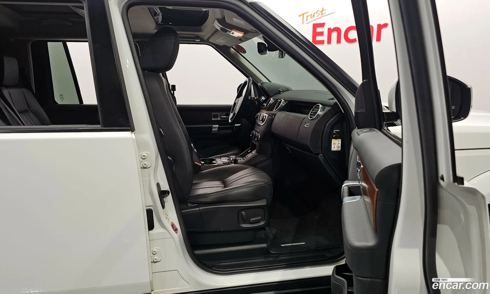 Land Rover Discovery 4 2016 — 12