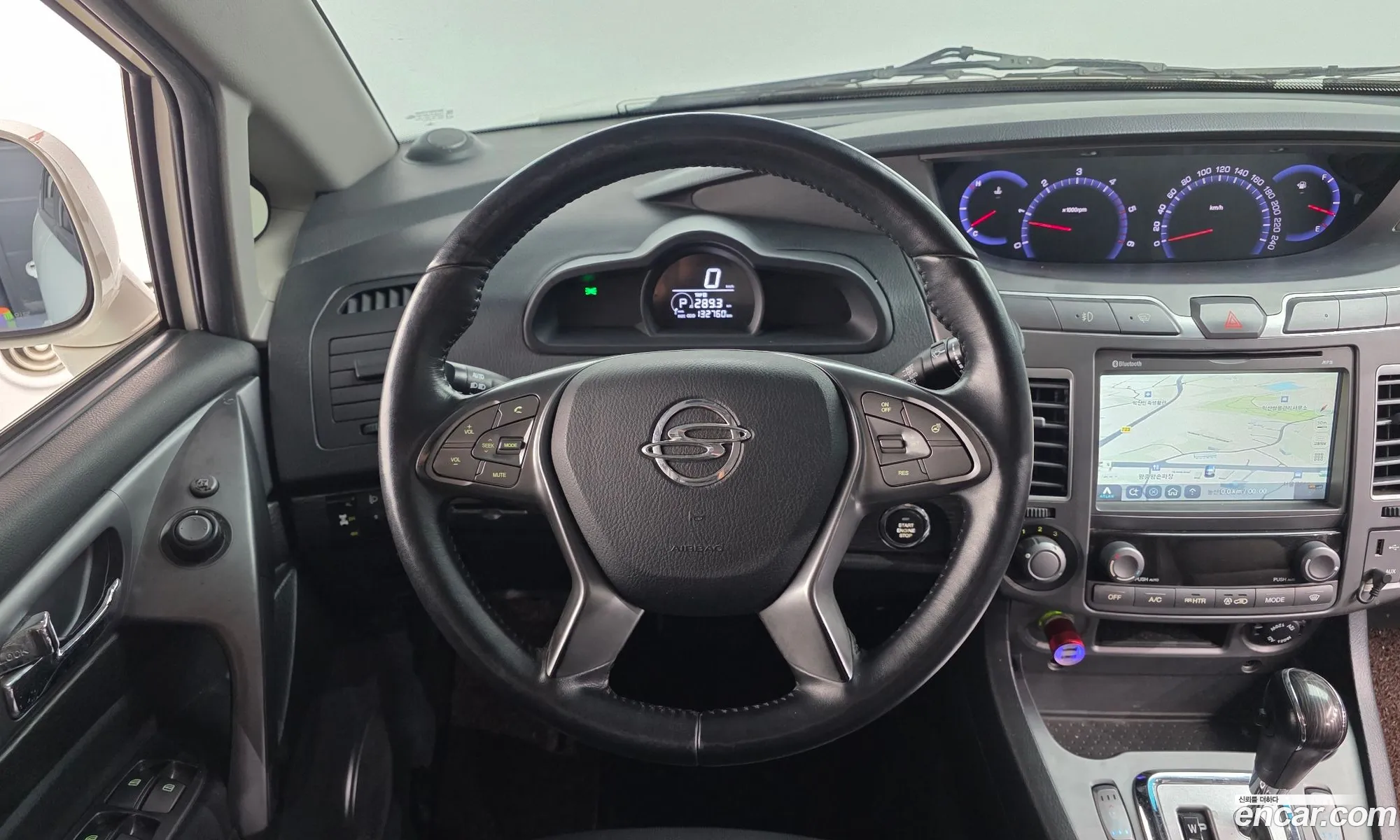 KG Mobility (SsangYong) Korando Turismo 2017 — 16