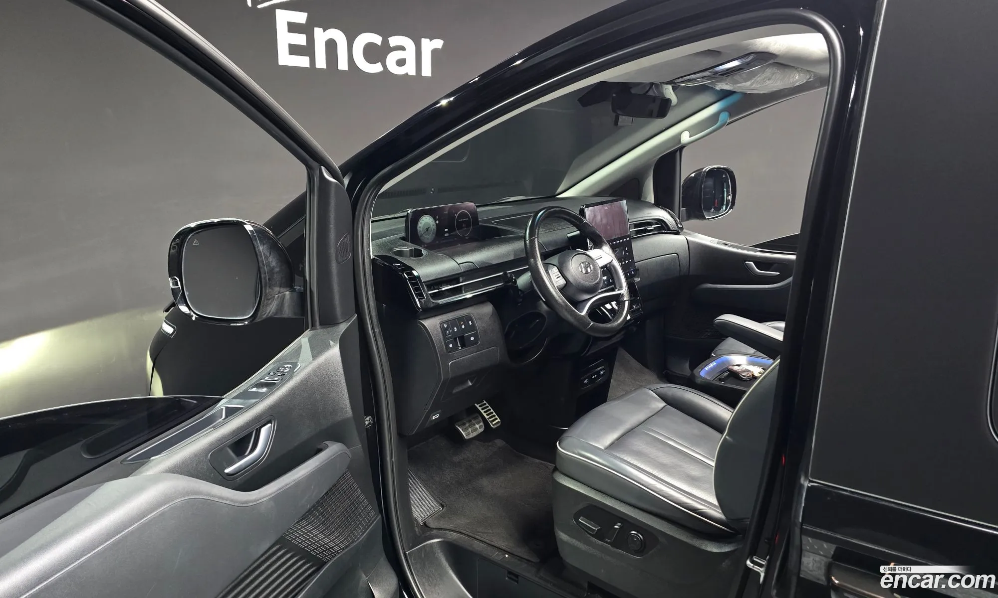 Hyundai Staria 2021 — 12