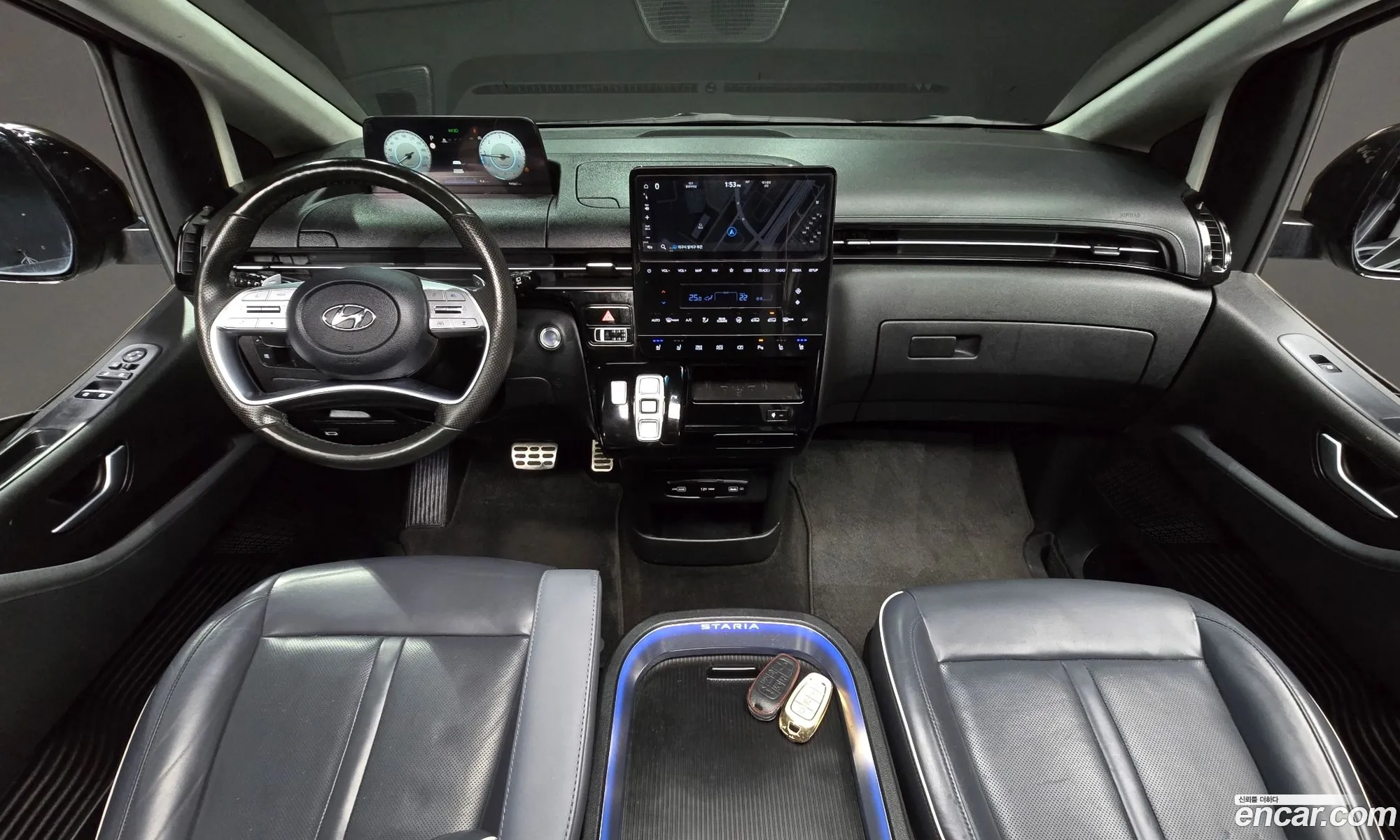 Hyundai Staria 2021 — 17