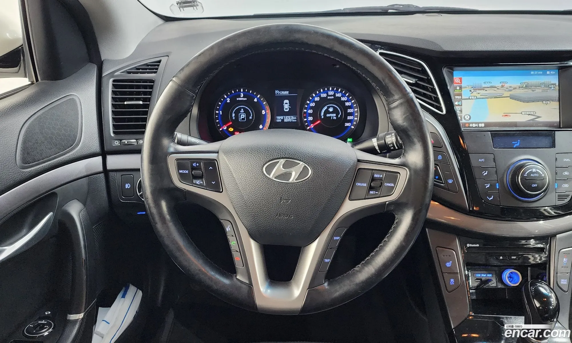 Hyundai i40 Saloon 2014 — 16