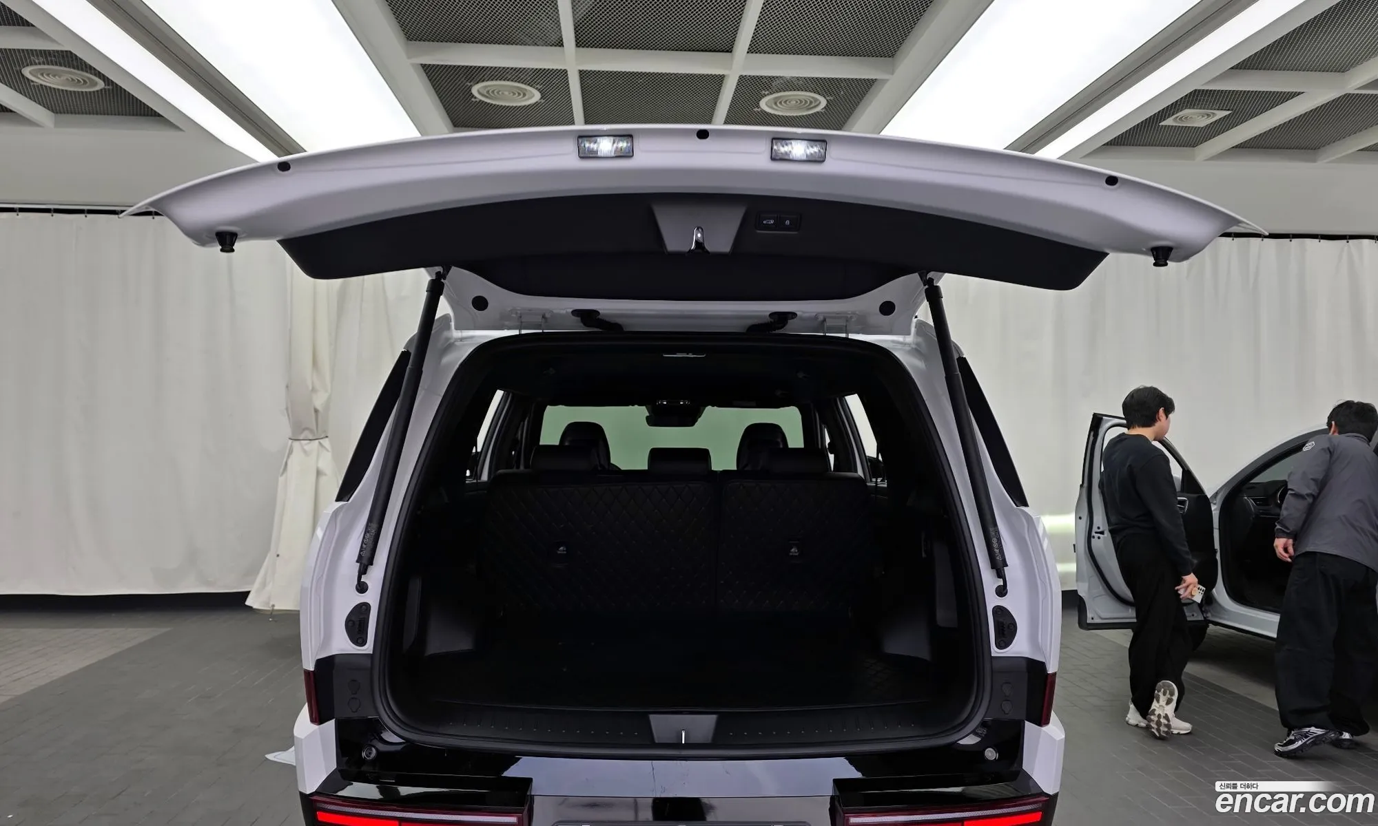 Hyundai Santa Fe 2023 — 10
