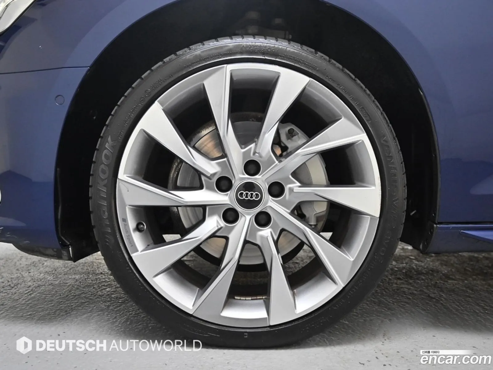 Audi A4 2023 — 2
