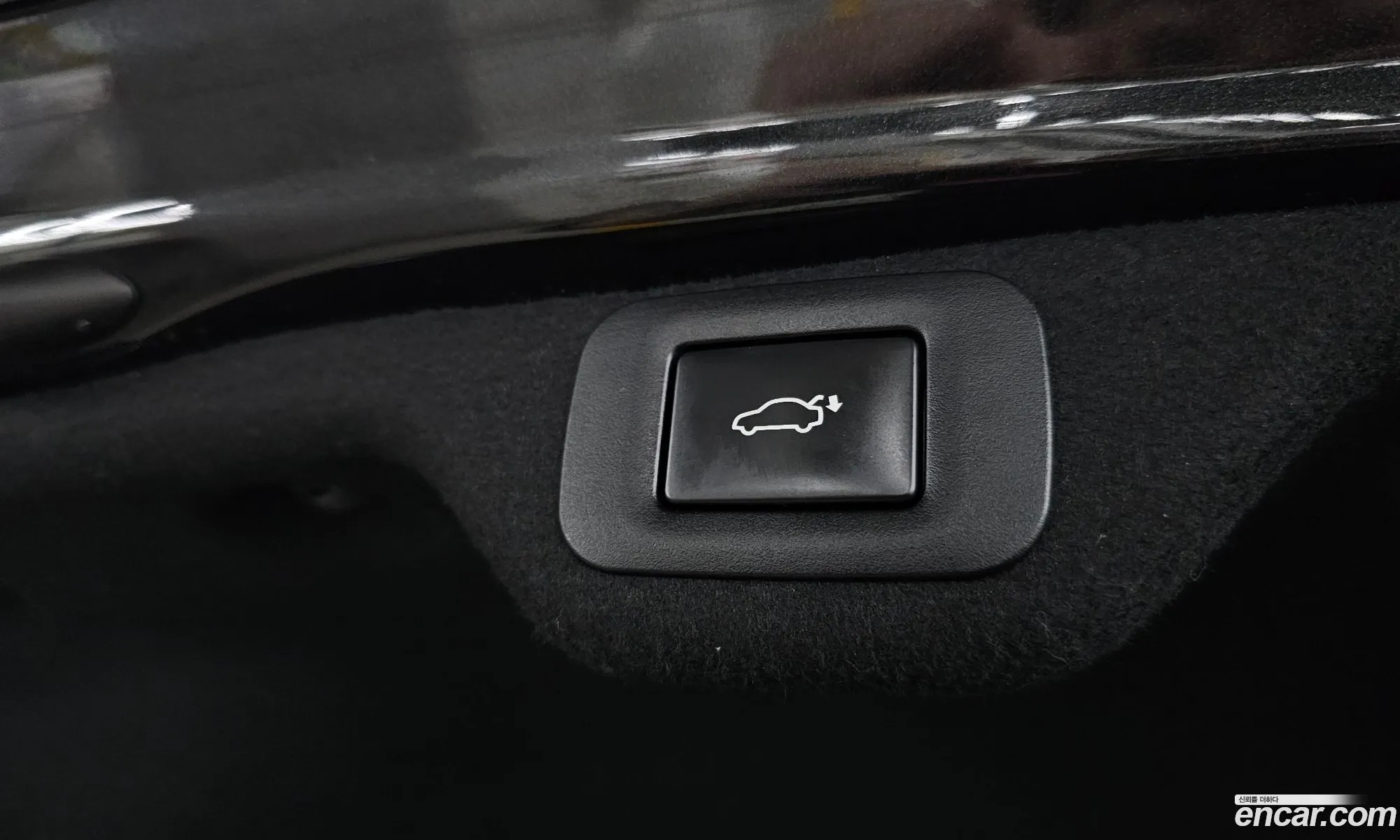 Lexus ES300h 7th Gen 2019 — 9